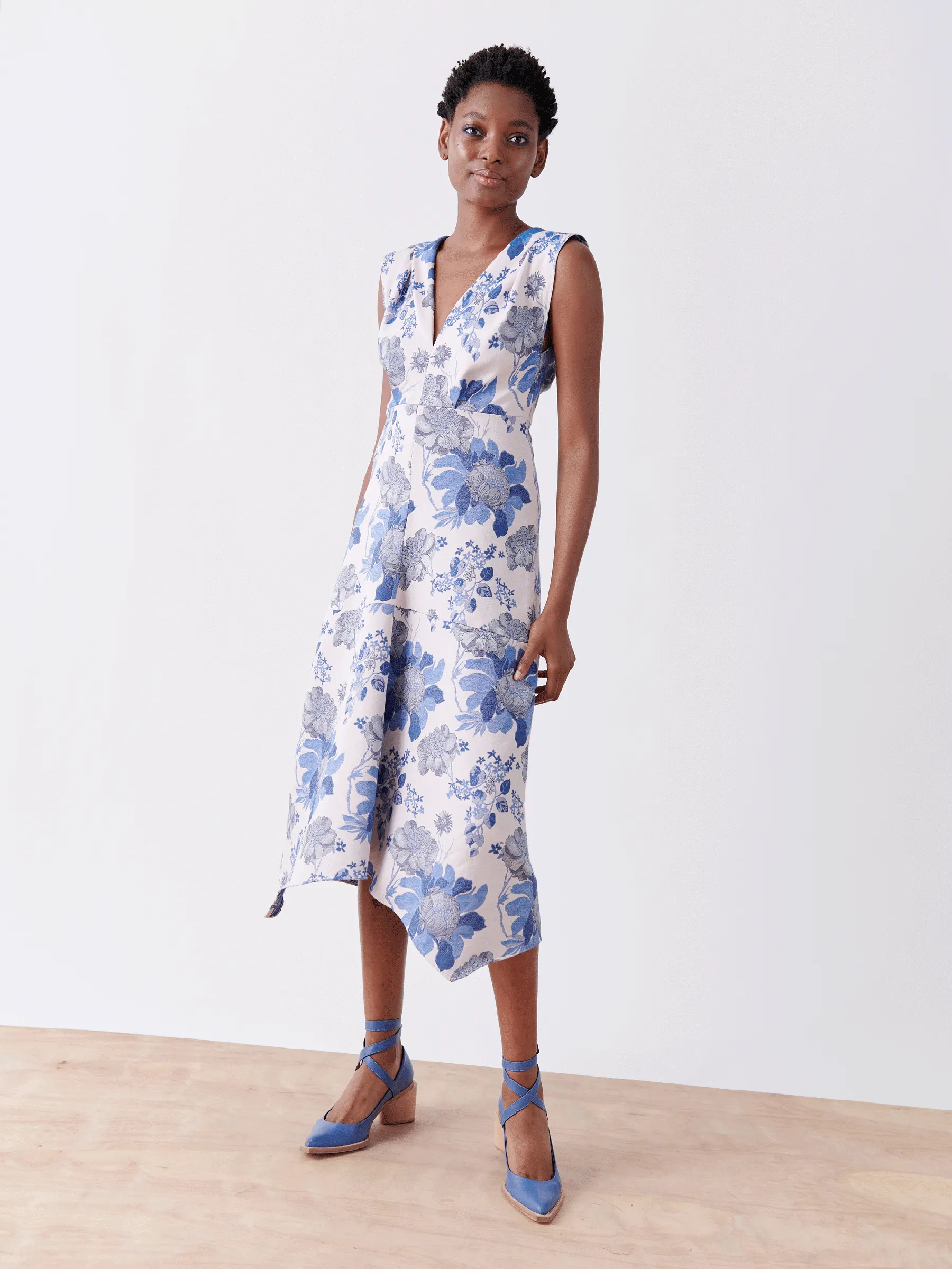 Joi Dress Sample sold by Zero + Maria Cornejo product image thumbnail 3