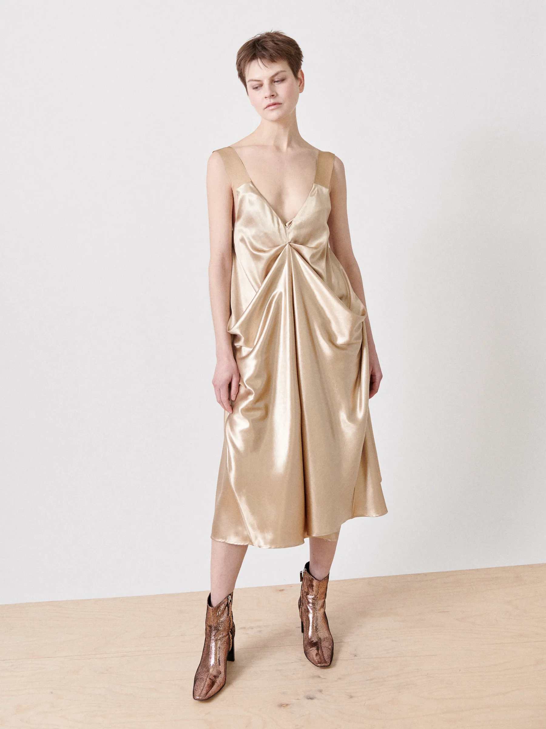 Looma Dress Sample sold by Zero + Maria Cornejo product image thumbnail 2