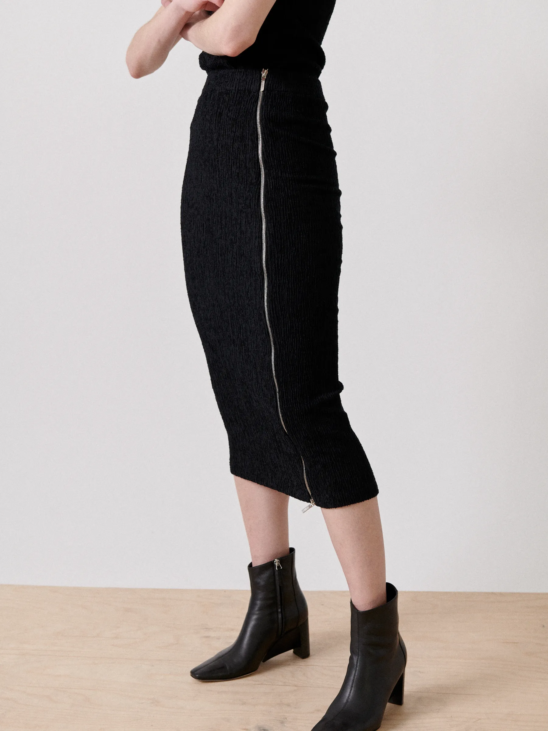 Joe Zip Skirt Sample sold by Zero + Maria Cornejo product image thumbnail 5