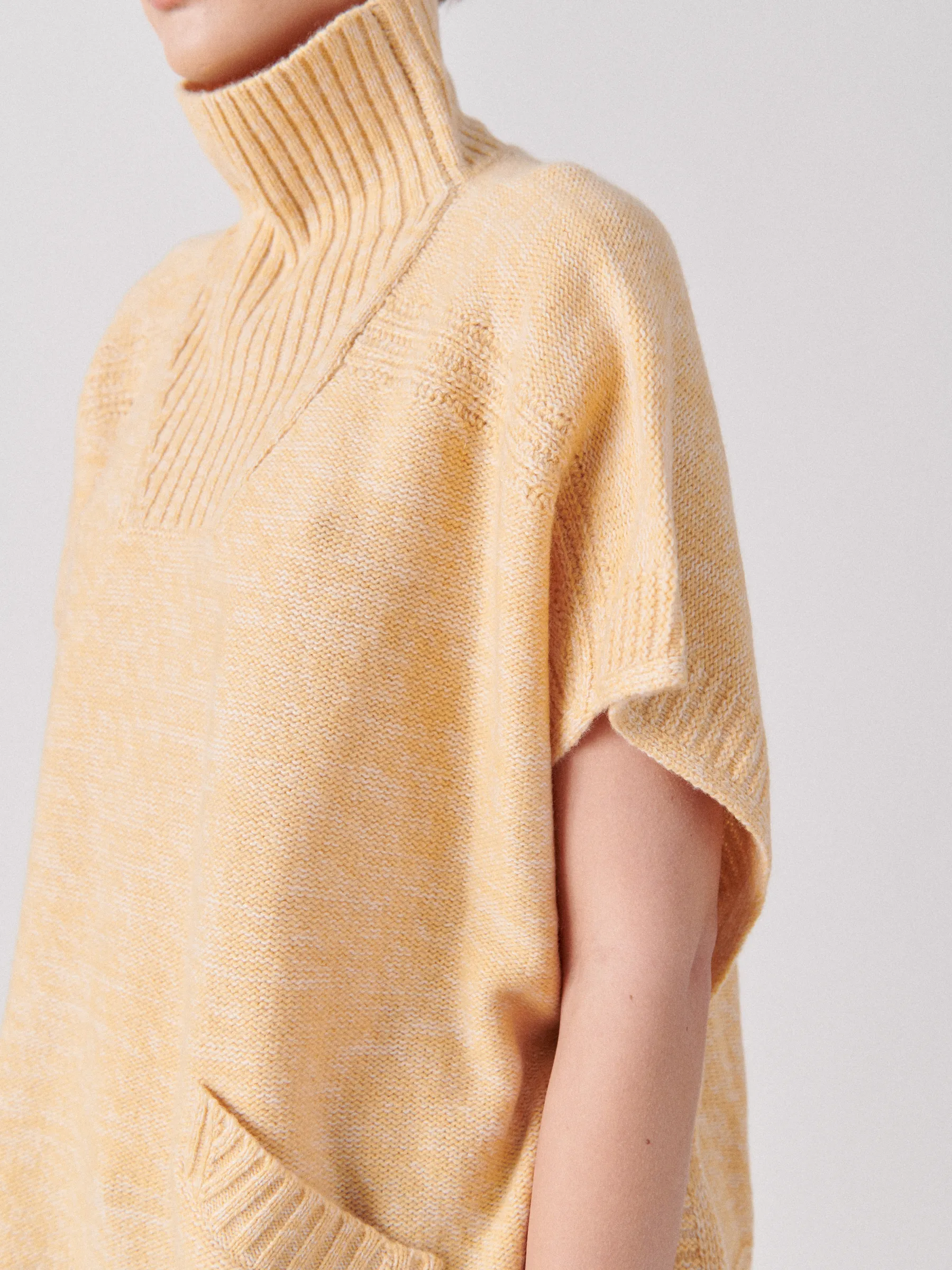 Square Poncho Sample sold by Zero + Maria Cornejo product image thumbnail 4