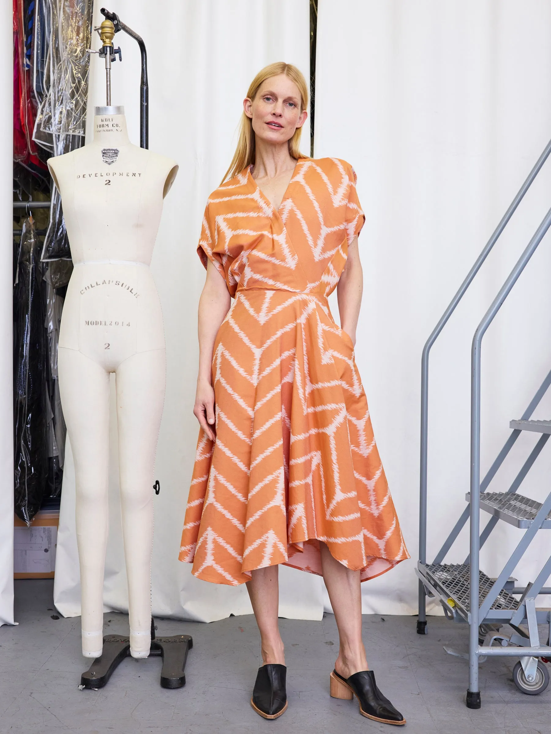 Aki Wave Dress Sample sold by Zero + Maria Cornejo product image thumbnail 2