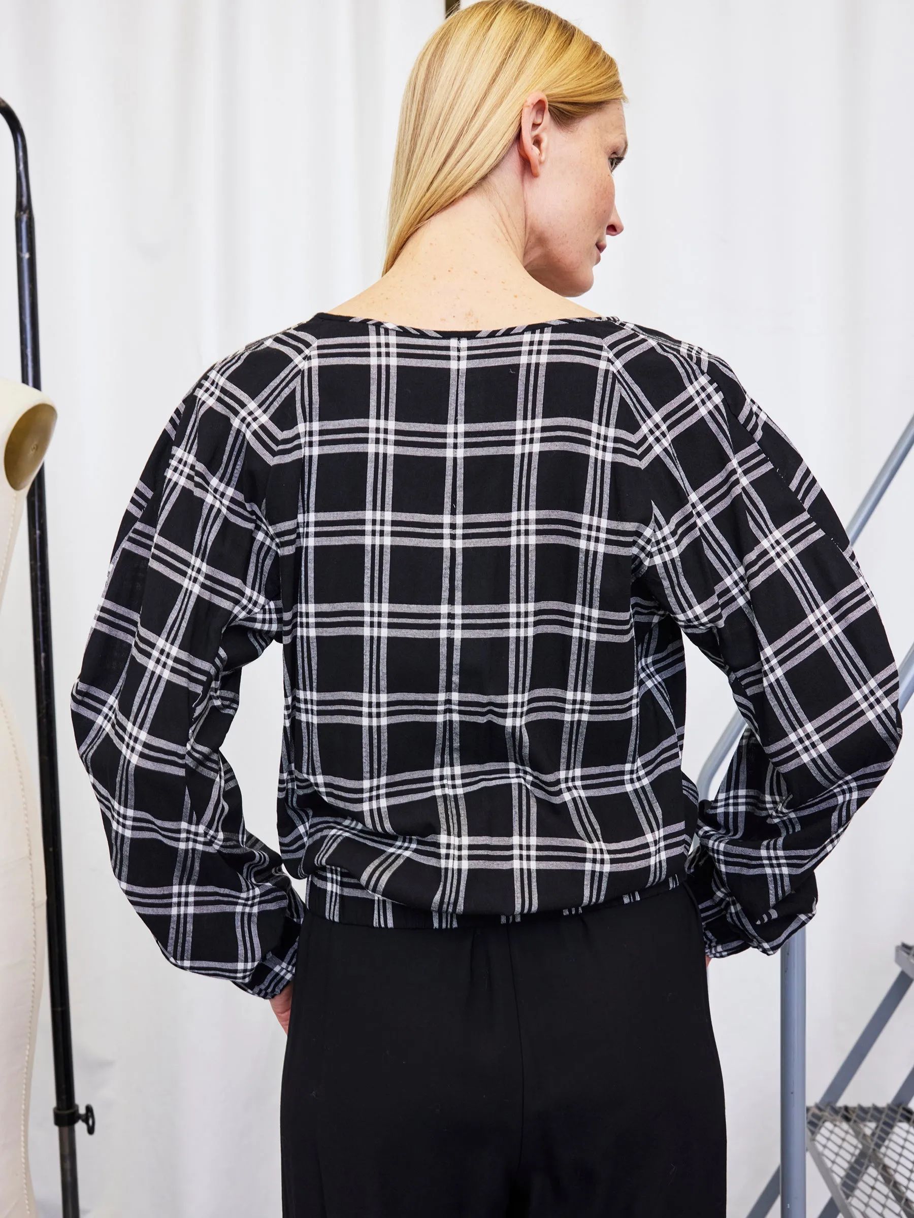 Cuadro B Top Sample sold by Zero + Maria Cornejo product image thumbnail 4