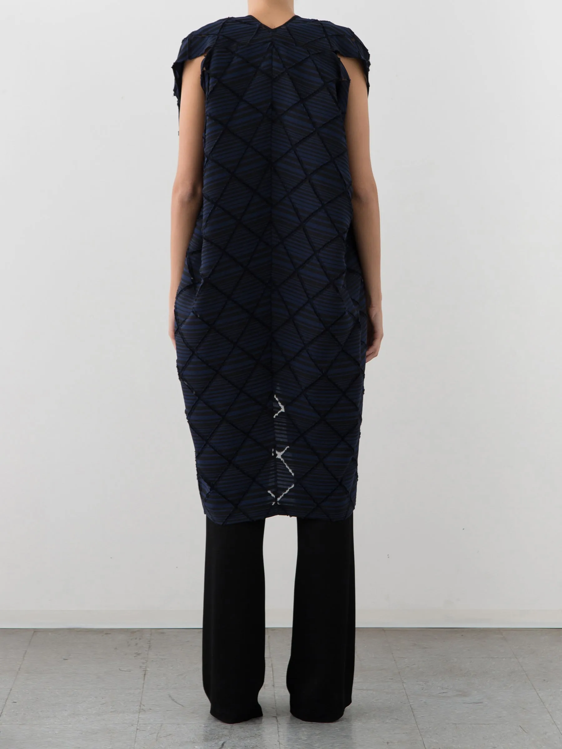 Issa Waistcoat Sample sold by Zero + Maria Cornejo product image thumbnail 4