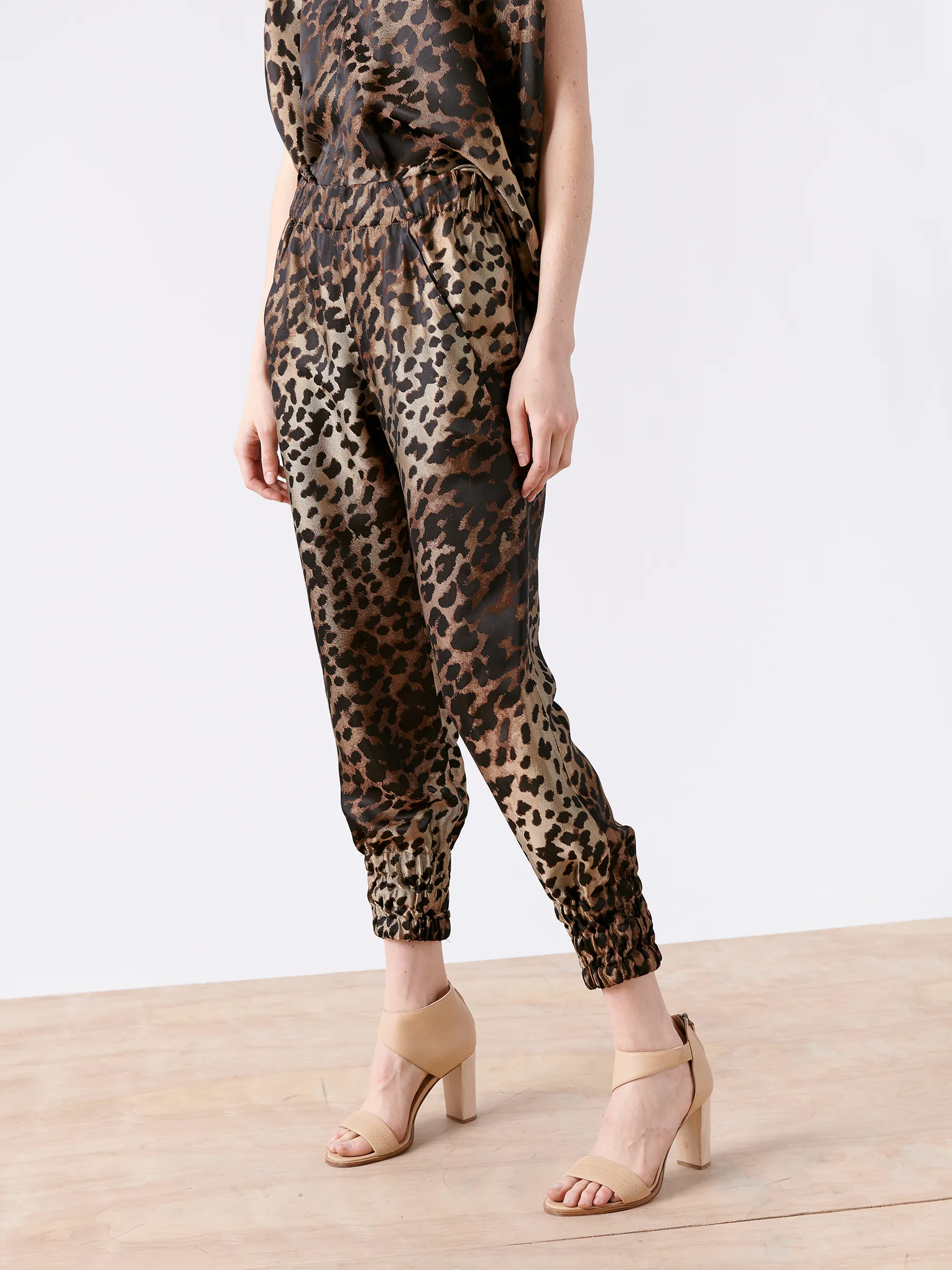 Tri Tabi Pant Sample sold by Zero + Maria Cornejo product image thumbnail 3