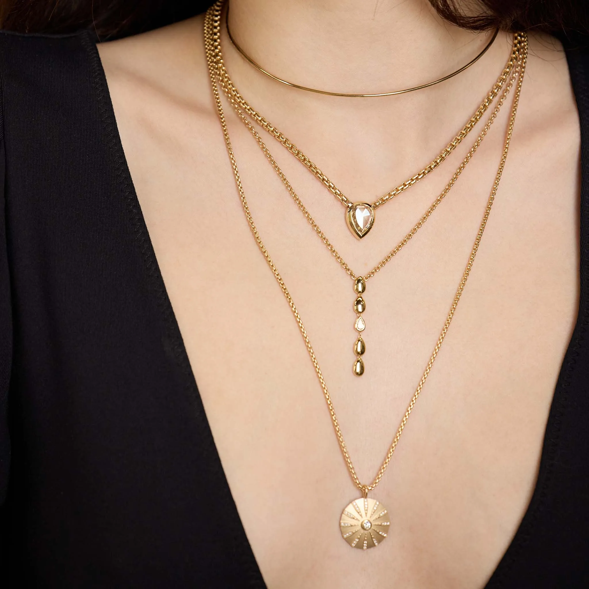 14k Brushed Gold Pavé Diamond Medium Supernova Medallion Box Chain Necklace sold by Zoe Chicco product image thumbnail 2