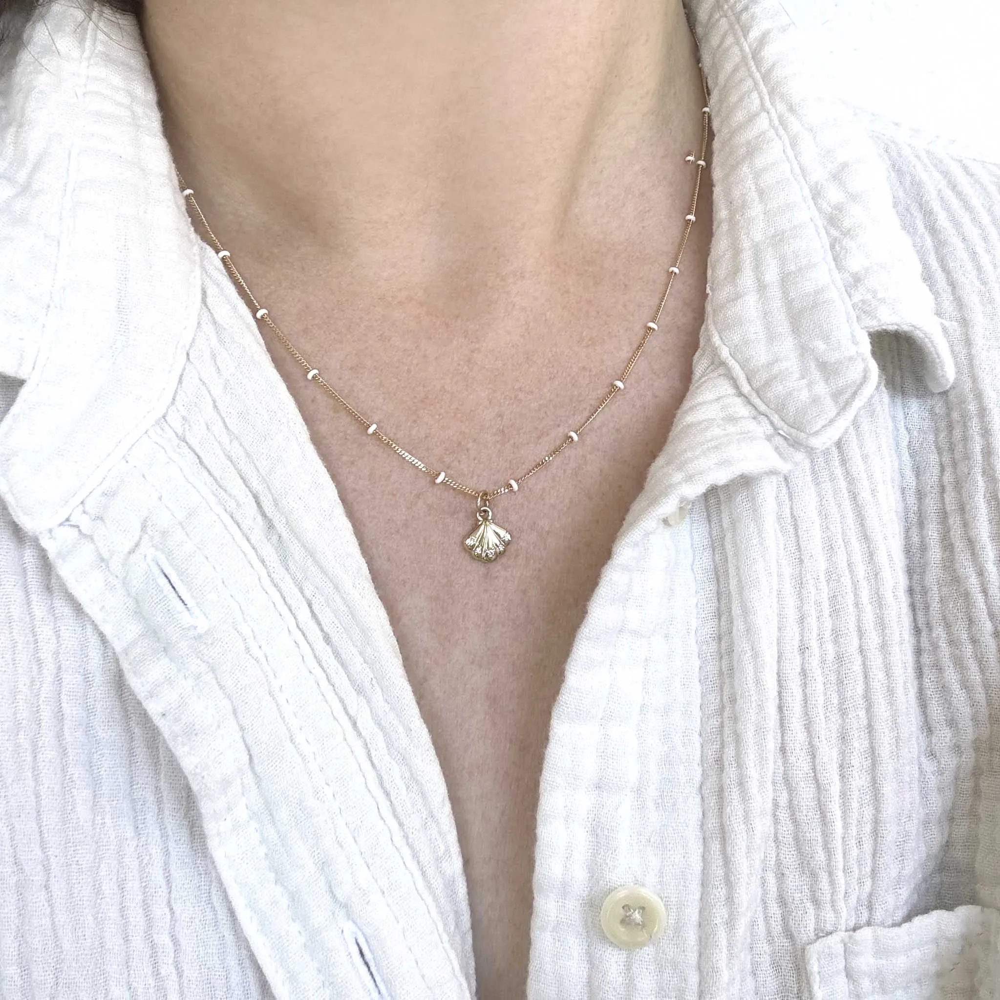 14k Gold & Diamond Seashell White Enamel Satellite Chain Necklace sold by Zoe Chicco product image thumbnail 3