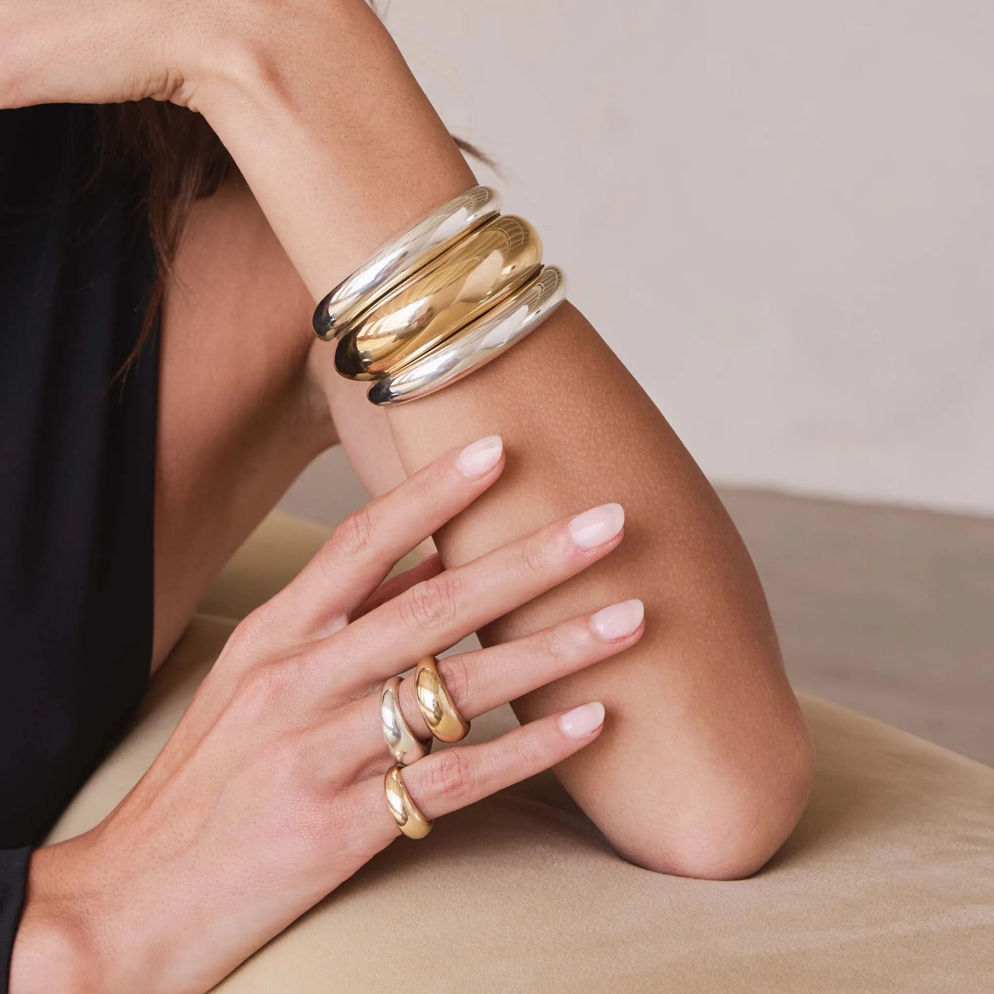 Sterling Silver Medium Aura Cuff sold by Zoe Chicco product image thumbnail 2