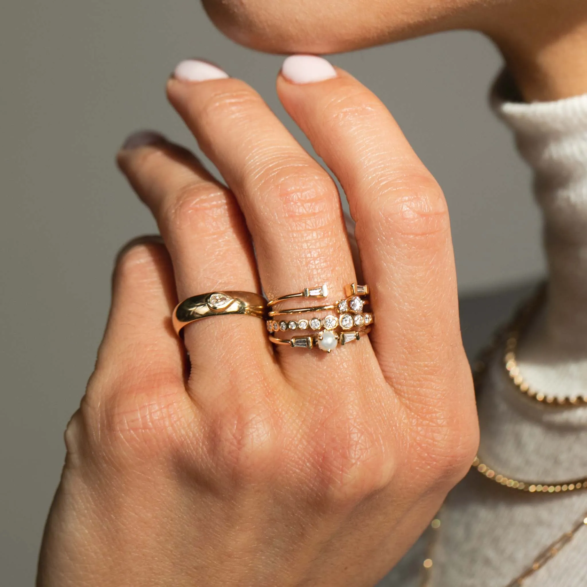 14k Graduated Diamond Bezel Eternity Band sold by Zoe Chicco product image thumbnail 3