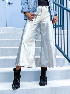 Silver Metallic Crop Pants sold by ZZs