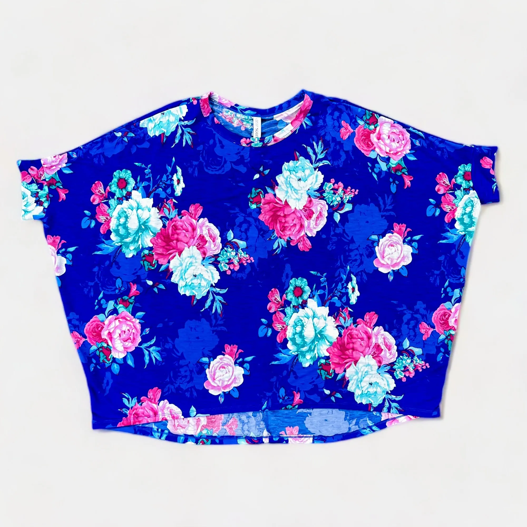 Royal Floral Essential Top sold by ZZs product image thumbnail 4