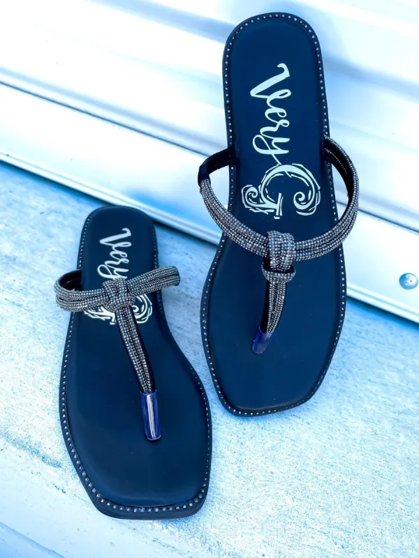 Black Fifi Sandals [NO RETURNS] sold by ZZs