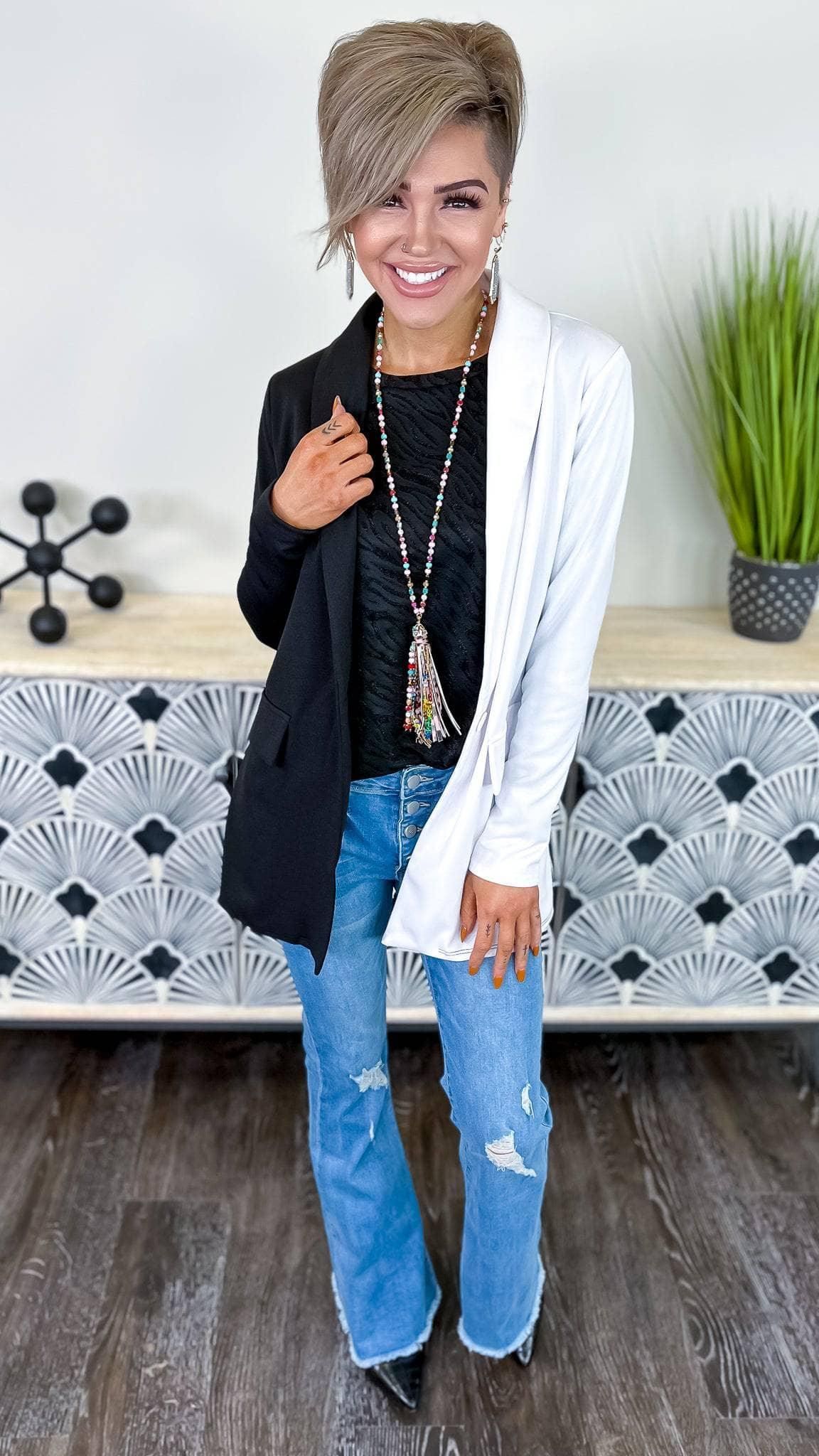 Black Colorblock Blazer sold by ZZs product image thumbnail 4