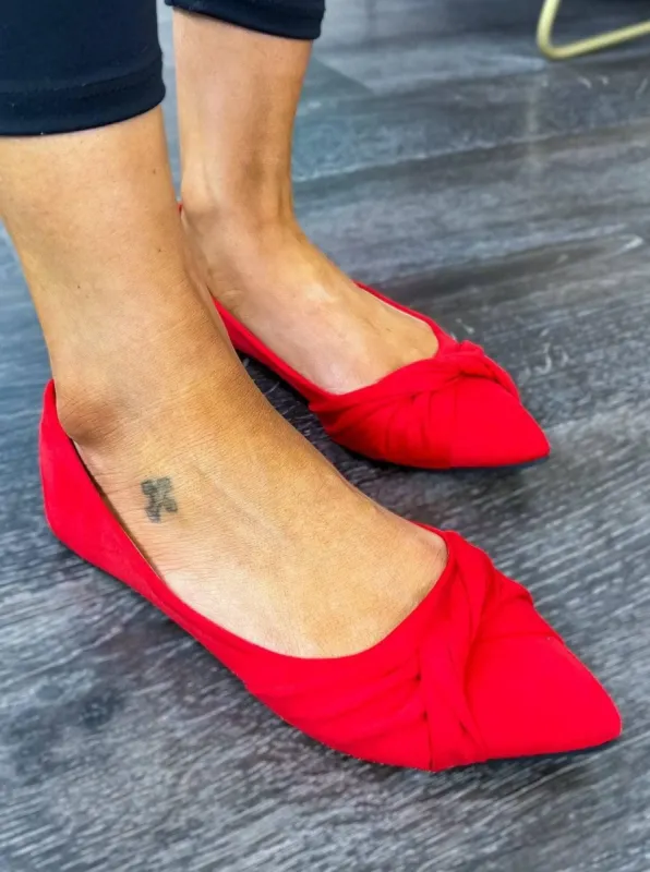 Red Gypsy Flats sold by ZZs