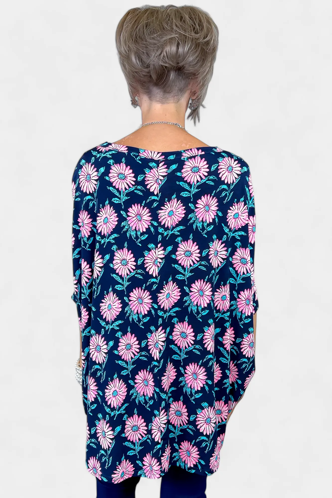 Navy Daisy Essential Top sold by ZZs product image thumbnail 5