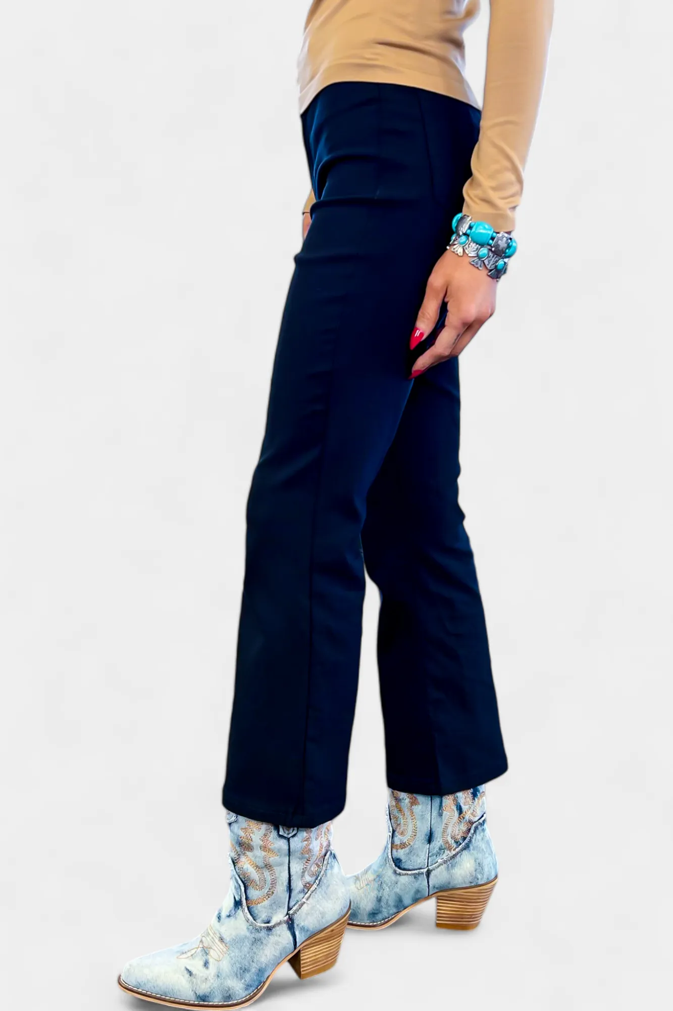 Black Hyperstretch Cropped Flare Pants sold by ZZs product image thumbnail 4