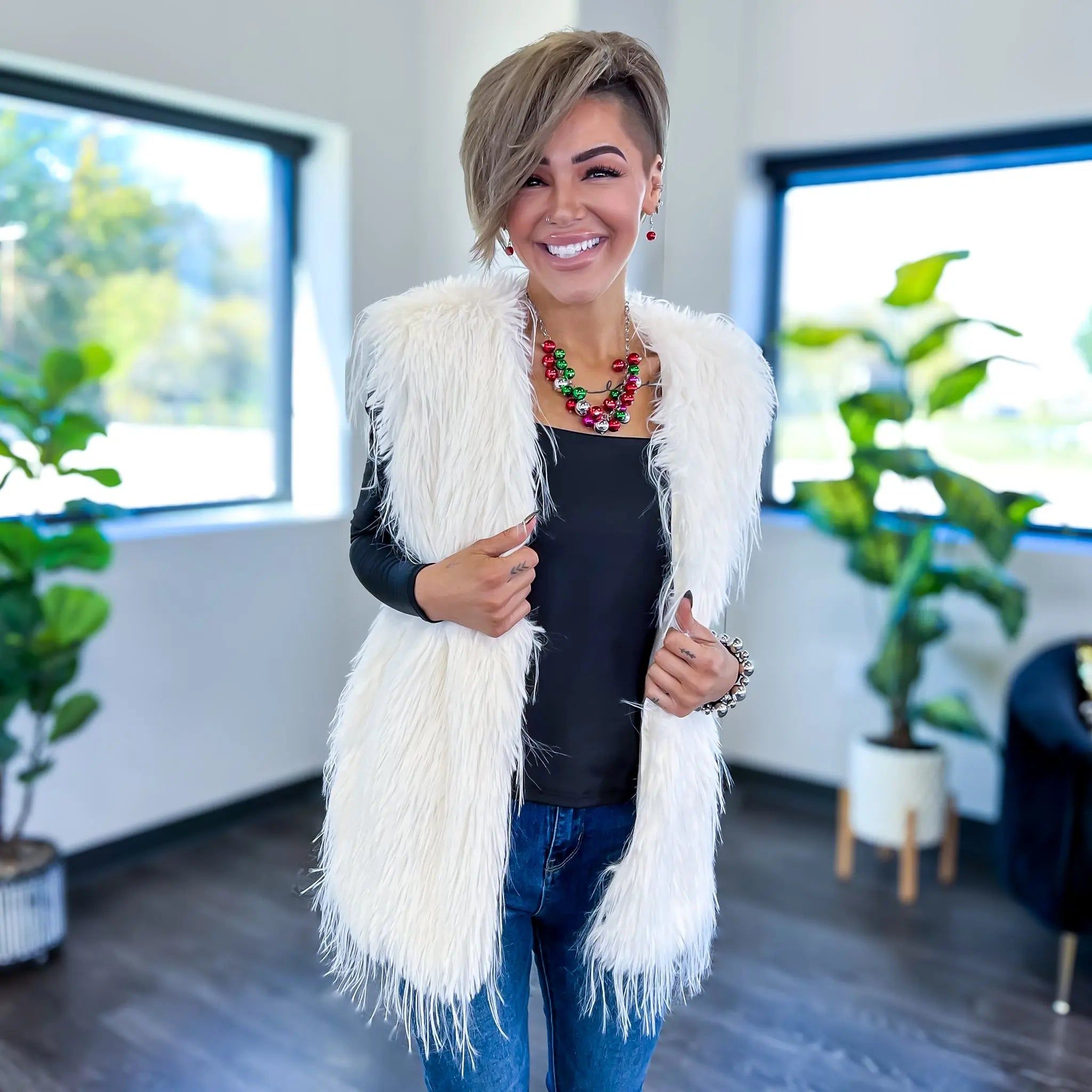 Ivory Faux Fur Vest sold by ZZs product image thumbnail 7