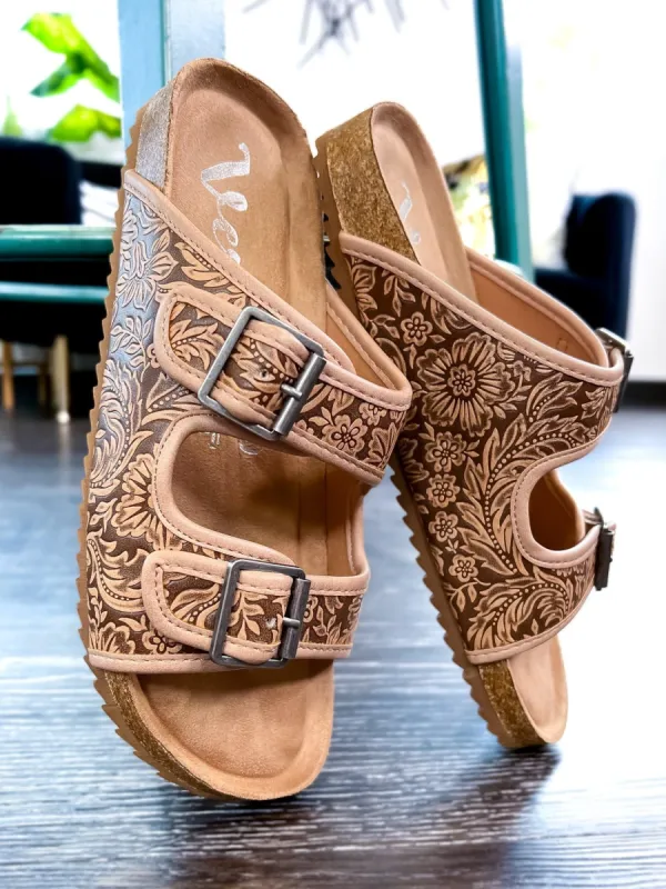 Light Tan Berry Sandals [NO RETURNS] sold by ZZs