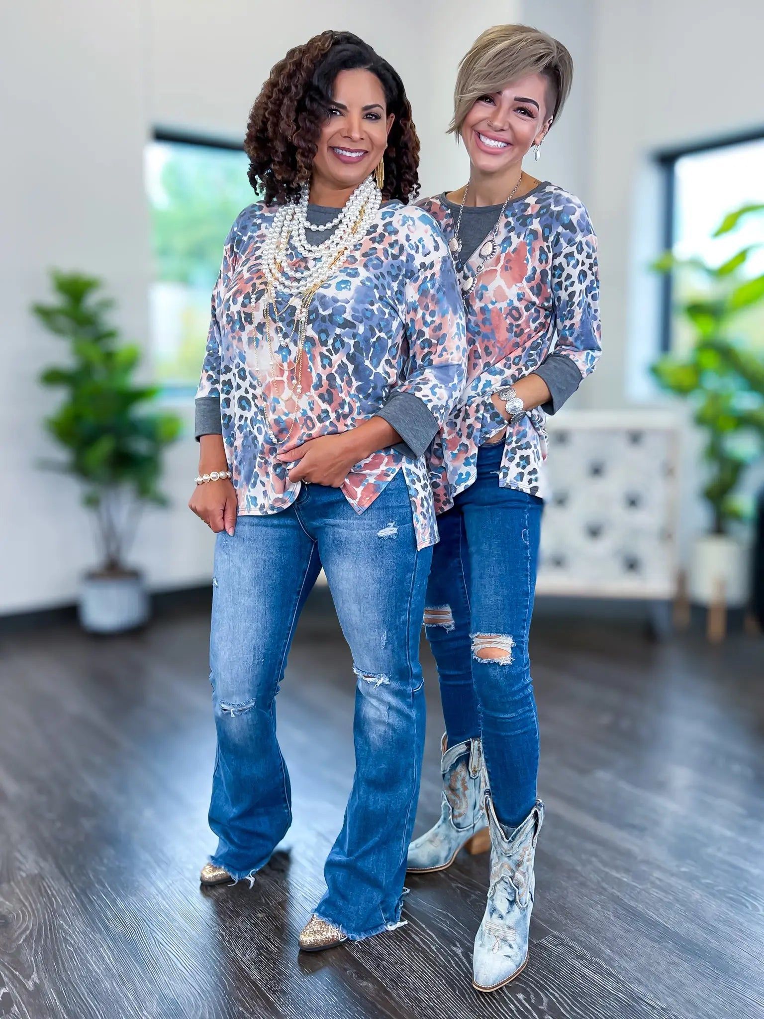 Saturday Top | Blue Animal sold by ZZs