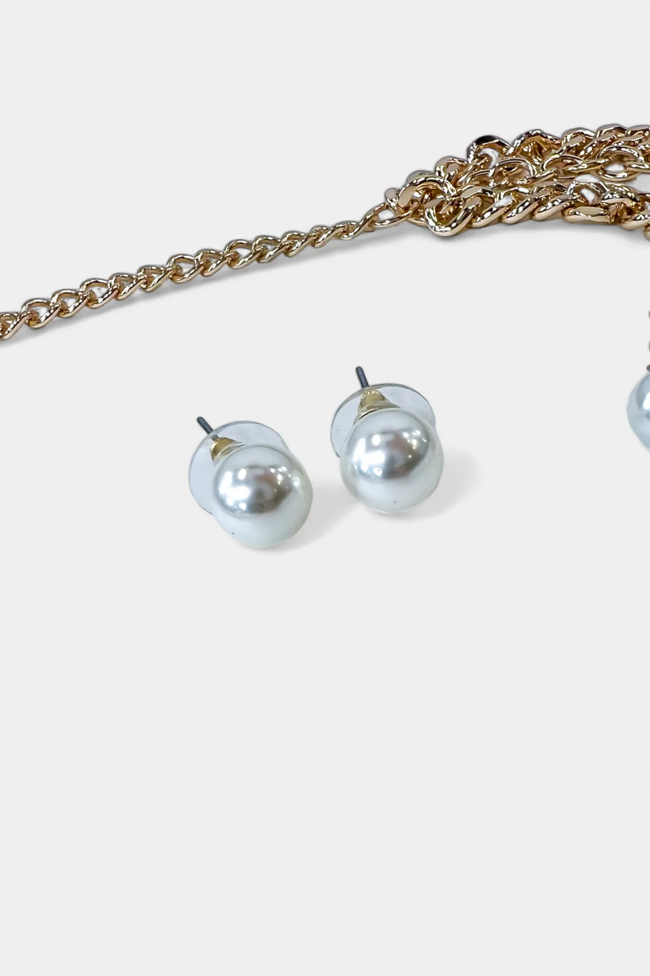 Gold Rhinestone Pearl Necklace Set sold by ZZs product image thumbnail 4