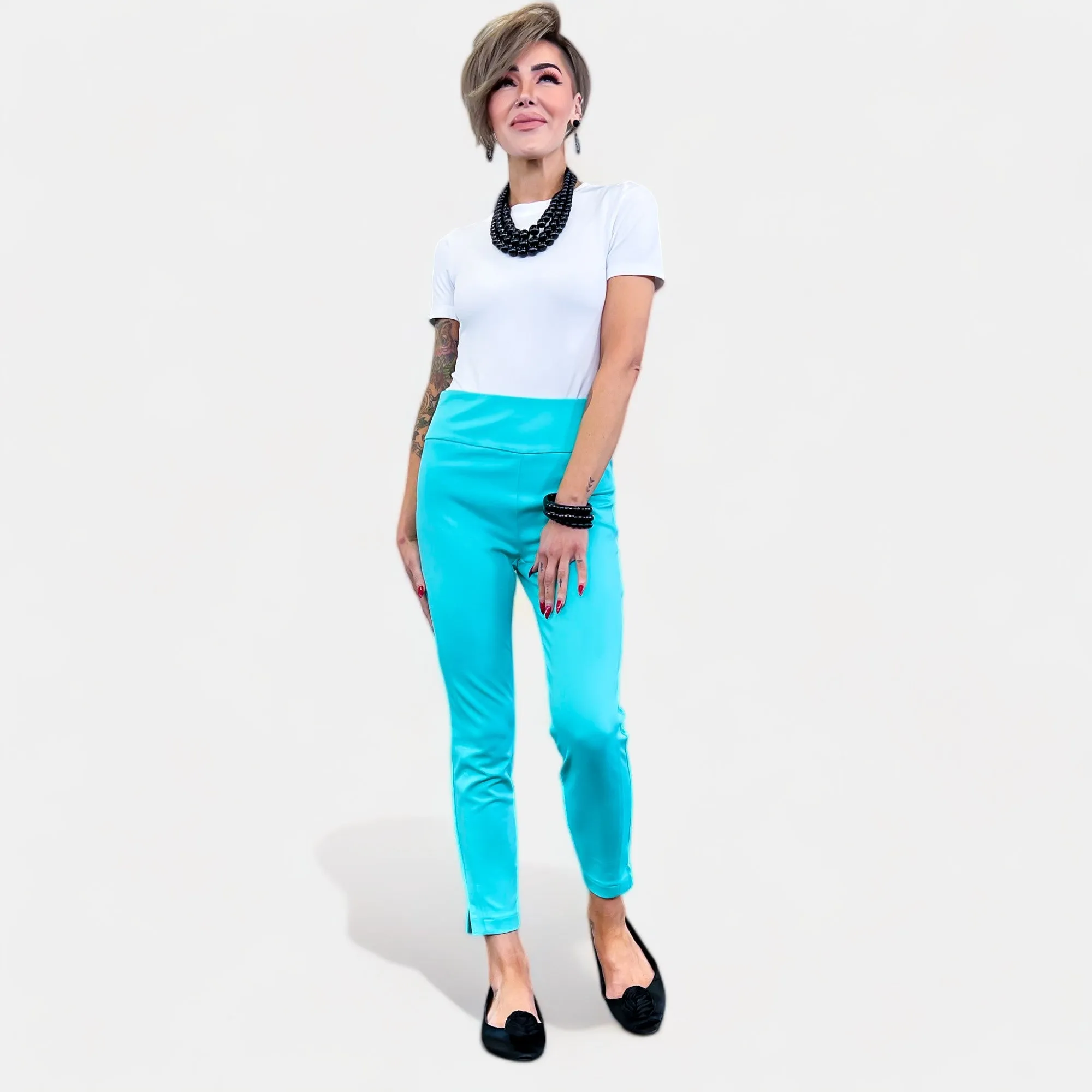 Aqua High Waisted Skinny Crop Pants sold by ZZs product image thumbnail 3