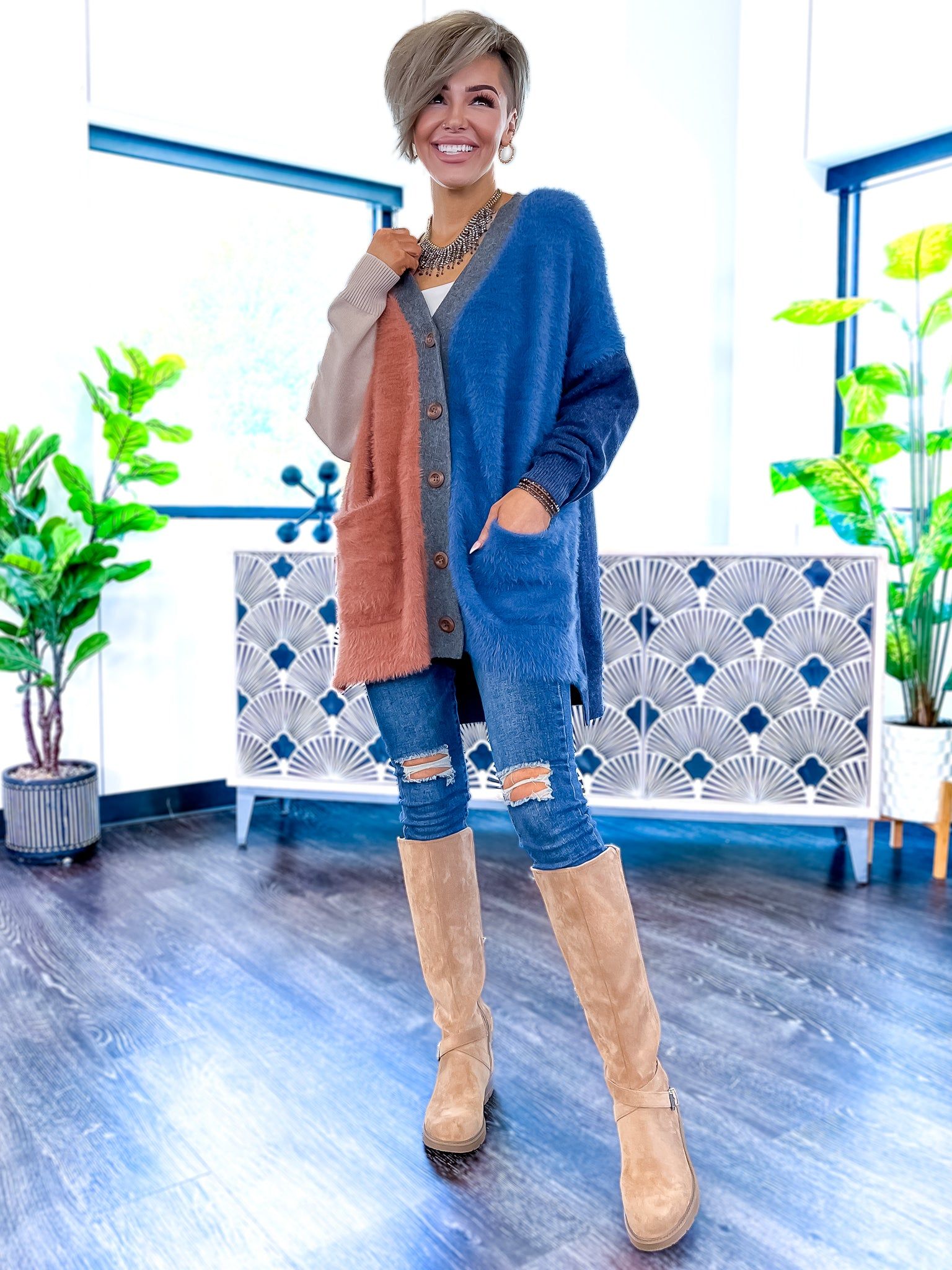 Colorblock Oversized Cardigan sold by ZZs product image thumbnail 3