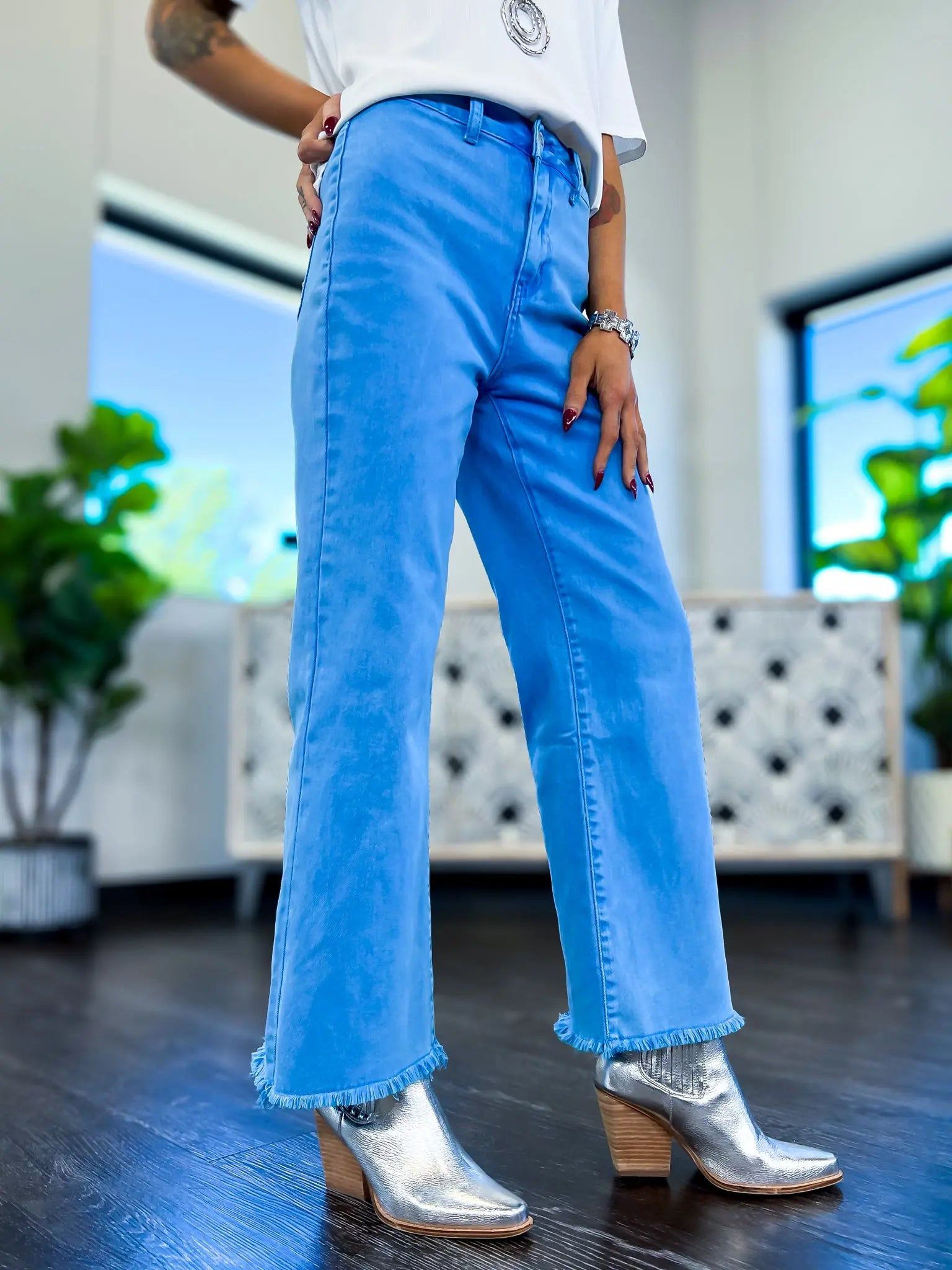 Blue Acid Wash Frayed Wide Jeans sold by ZZs product image thumbnail 11