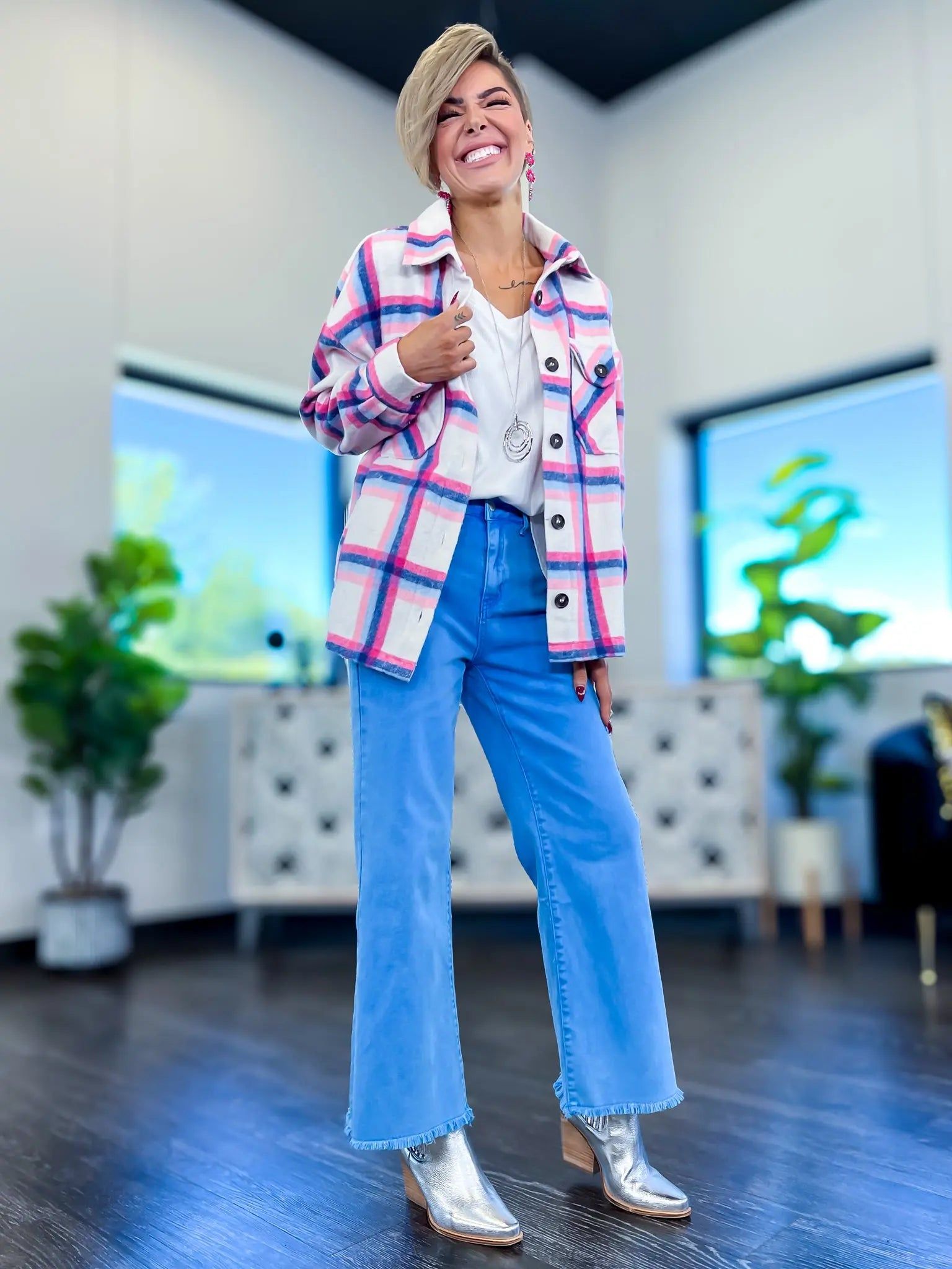 Blue Acid Wash Frayed Wide Jeans sold by ZZs product image thumbnail 3