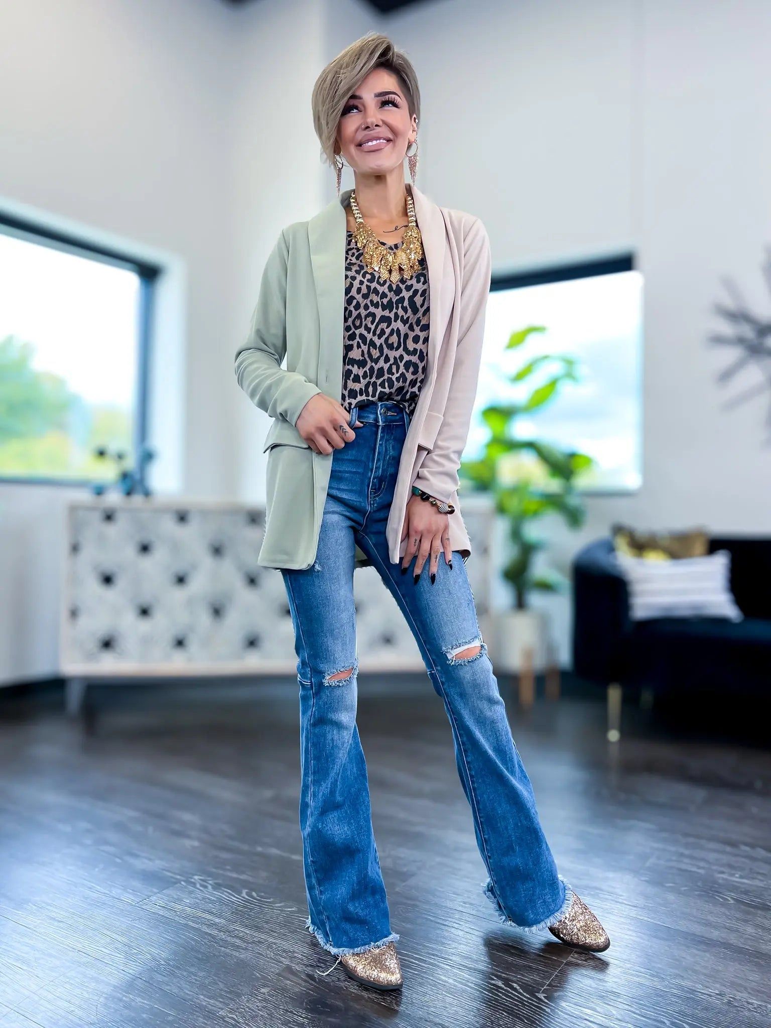 Sage & Oatmeal Colorblock Blazer sold by ZZs product image thumbnail 5