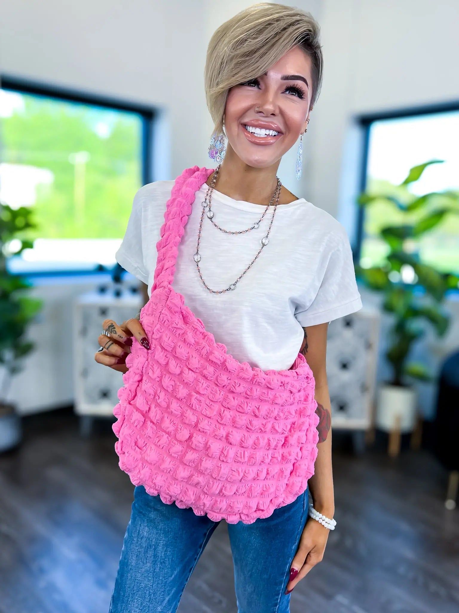 Pink Fuzzy Shoulder Bag sold by ZZs product image thumbnail 5