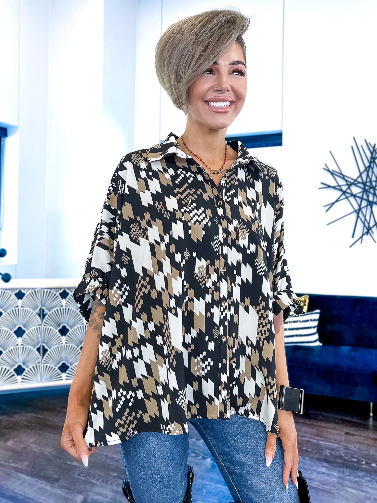 Abstract Button Down Top | Black sold by ZZs product image thumbnail 2