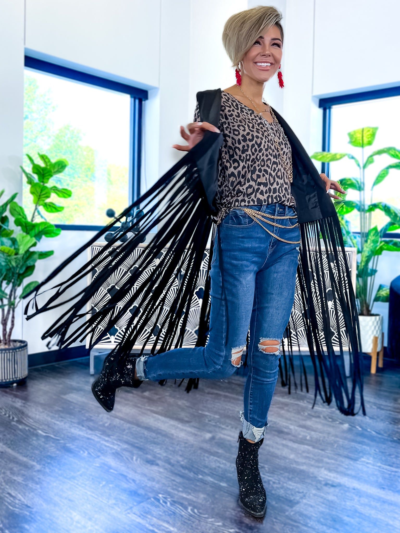 Suede Fringe Vest | Black sold by ZZs product image thumbnail 6