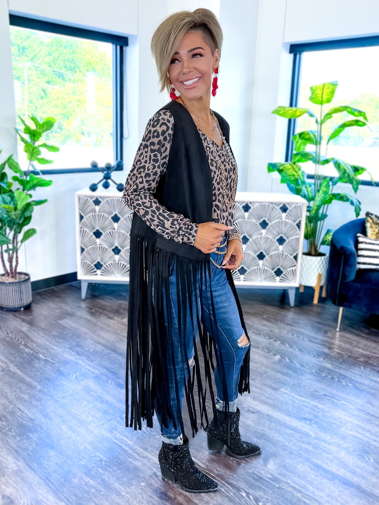 Suede Fringe Vest | Black sold by ZZs product image thumbnail 9