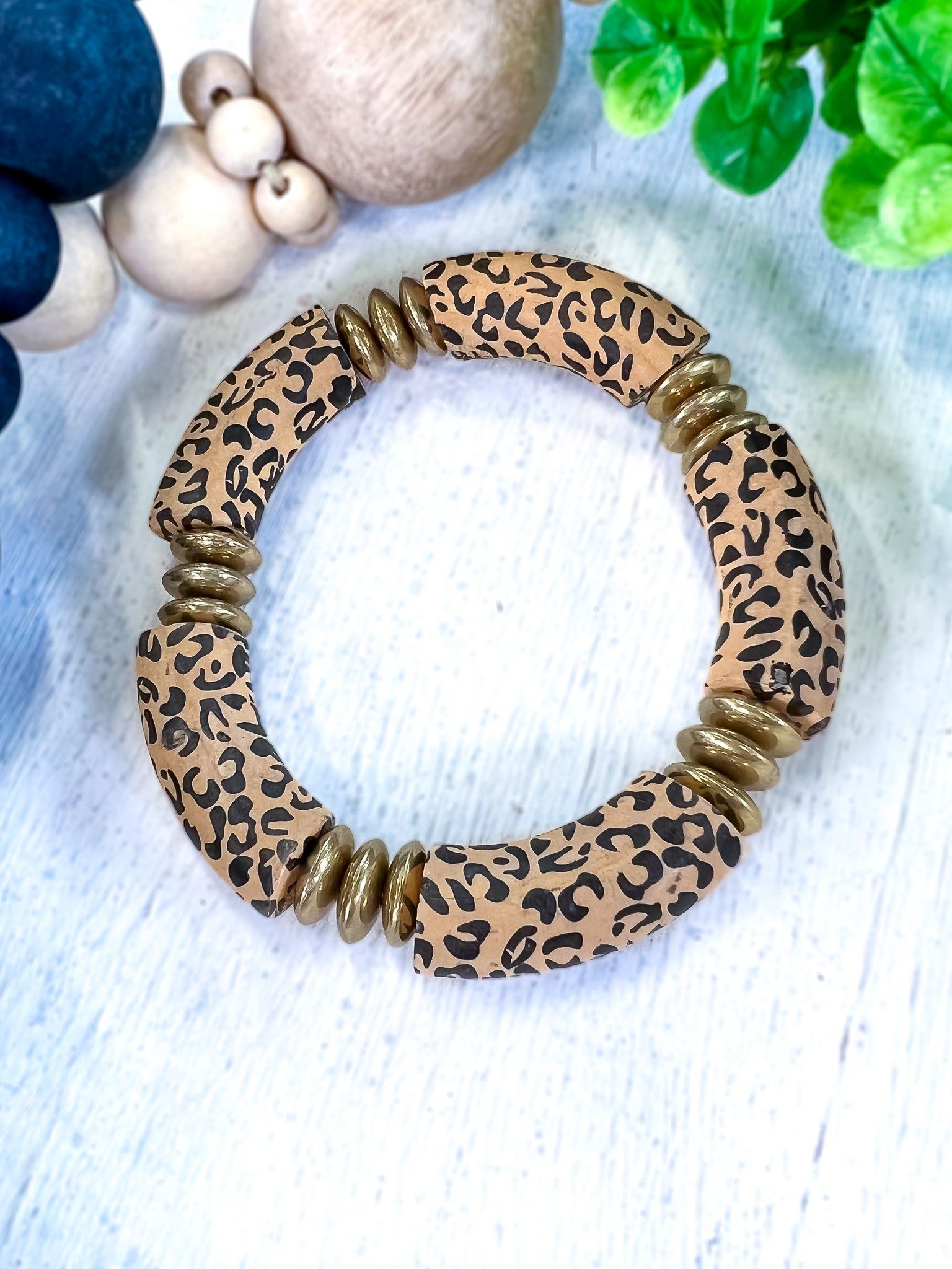 Wood Stretch Bracelet | Leopard sold by ZZs product image thumbnail 3