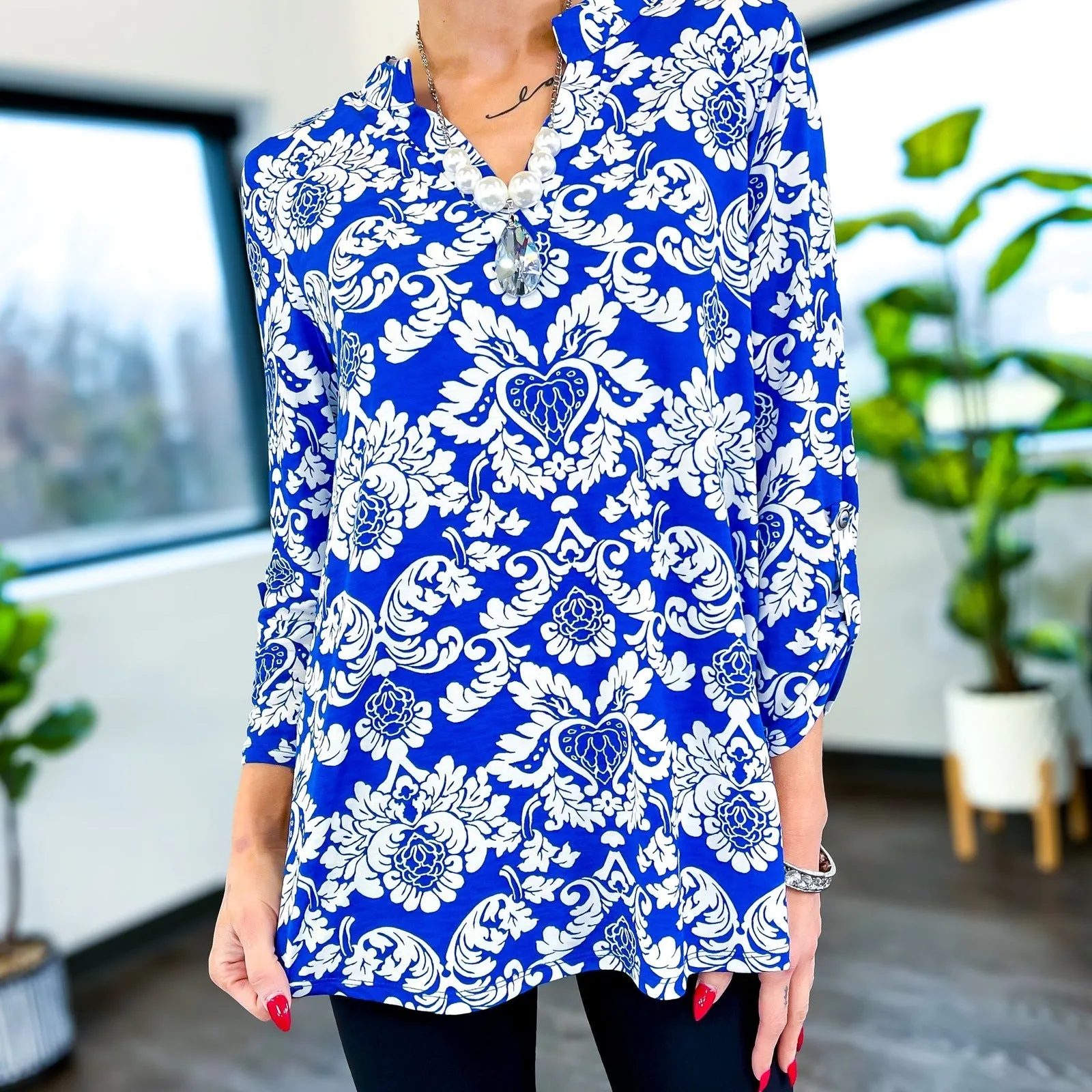 Blue & Ivory Damask Lizzy Top sold by ZZs product image thumbnail 5