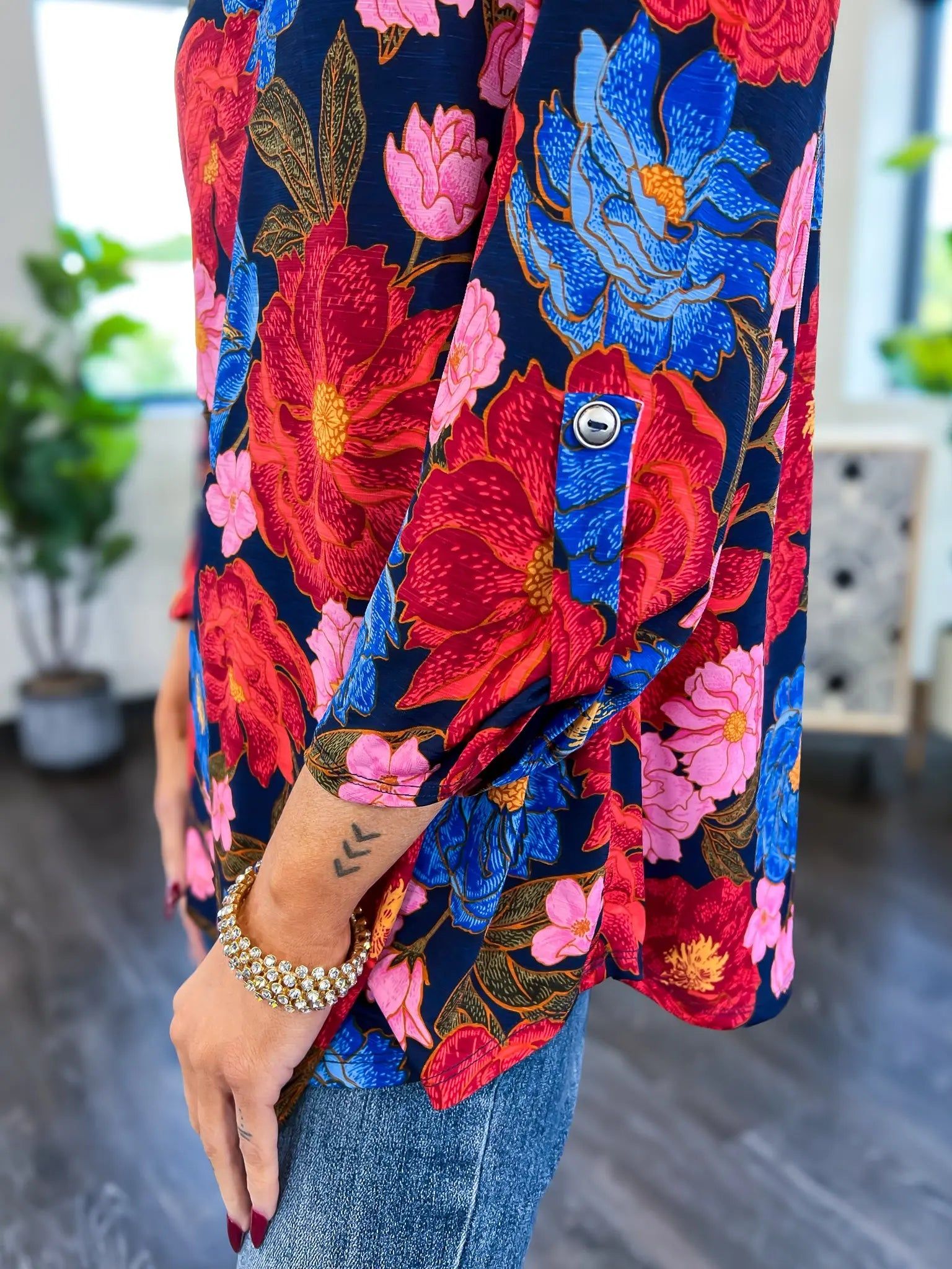 Red Floral Lizzy Top sold by ZZs product image thumbnail 4