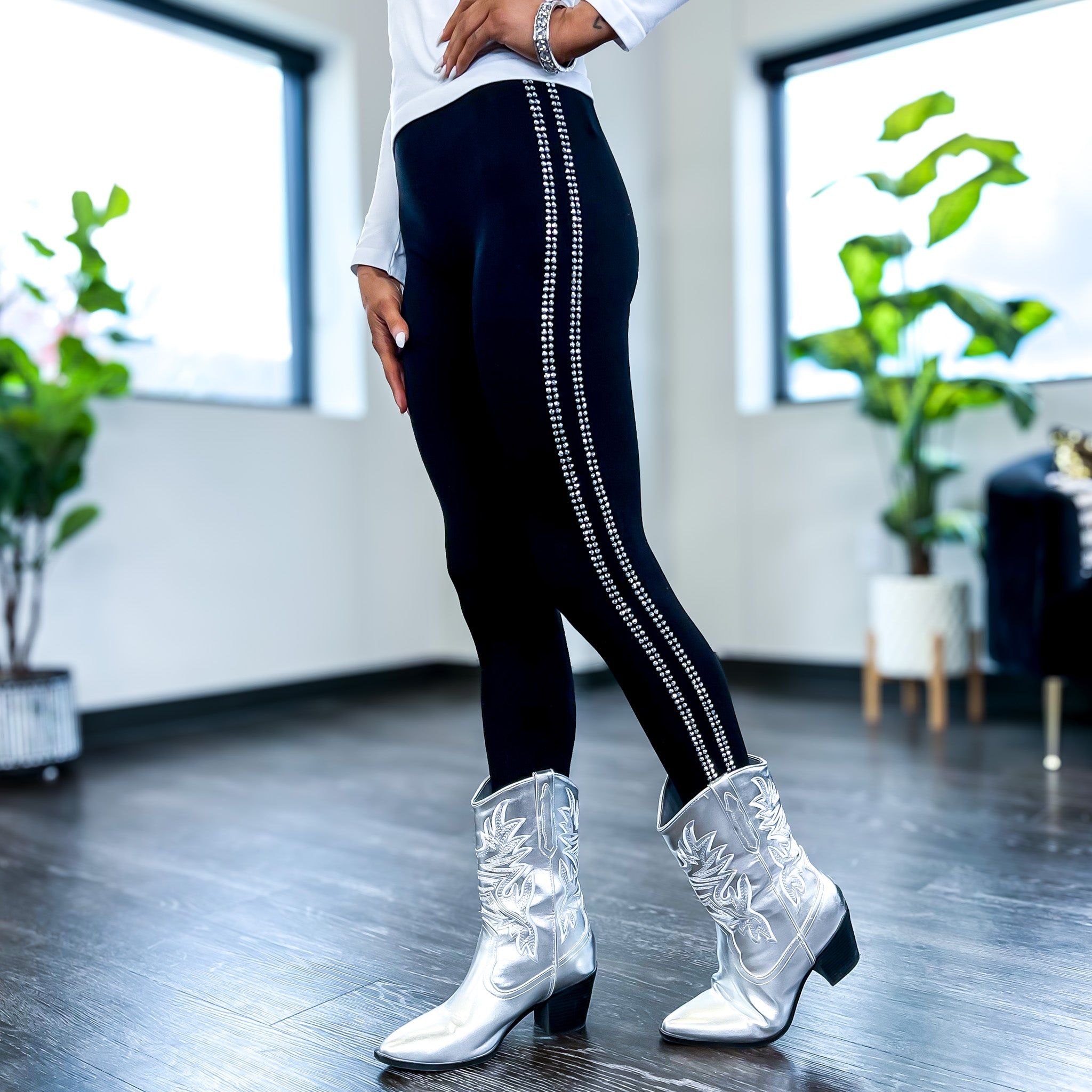 Black Crystal Side Stripe Leggings sold by ZZs product image thumbnail 4