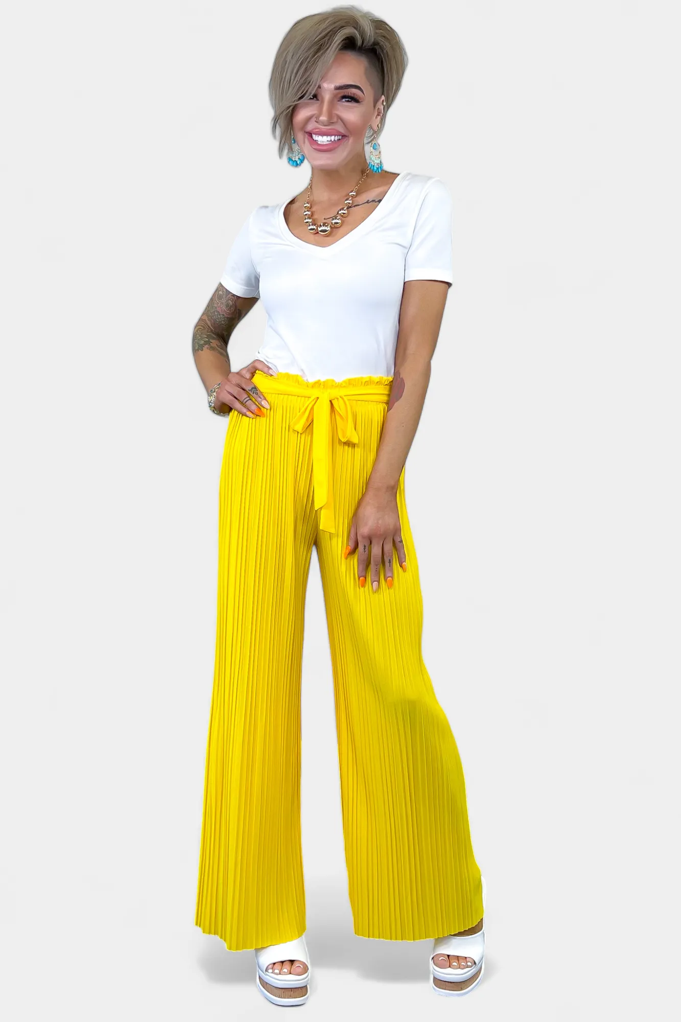 Yellow Pleated Wide Leg Pants sold by ZZs product image thumbnail 3