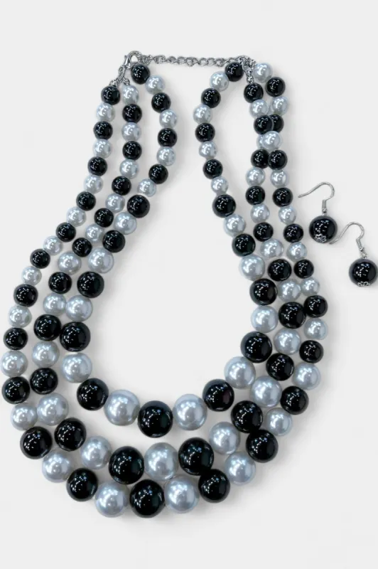 Black & White Pearl Layer Necklace Set sold by ZZs