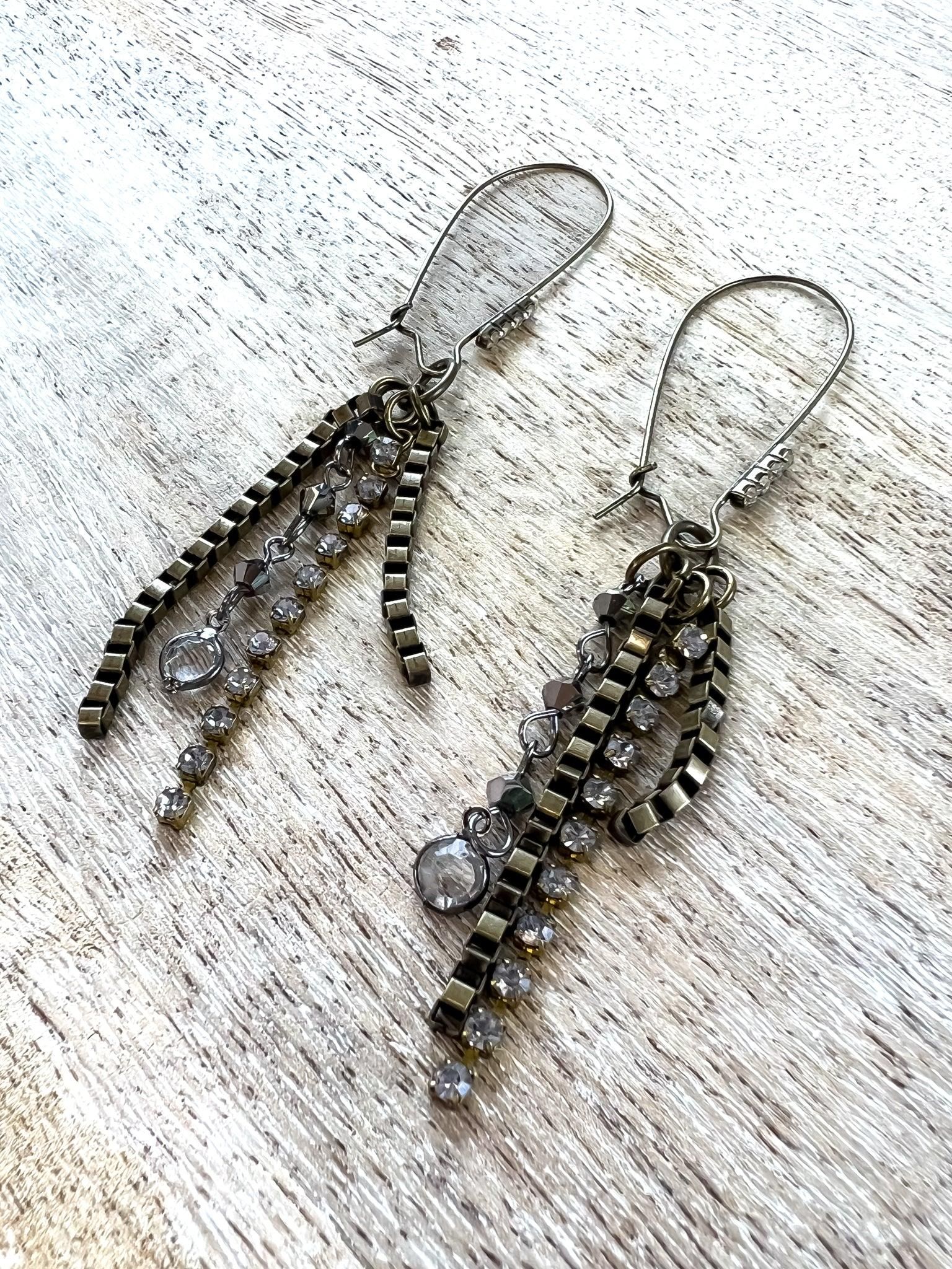 FR031 Earrings sold by ZZs