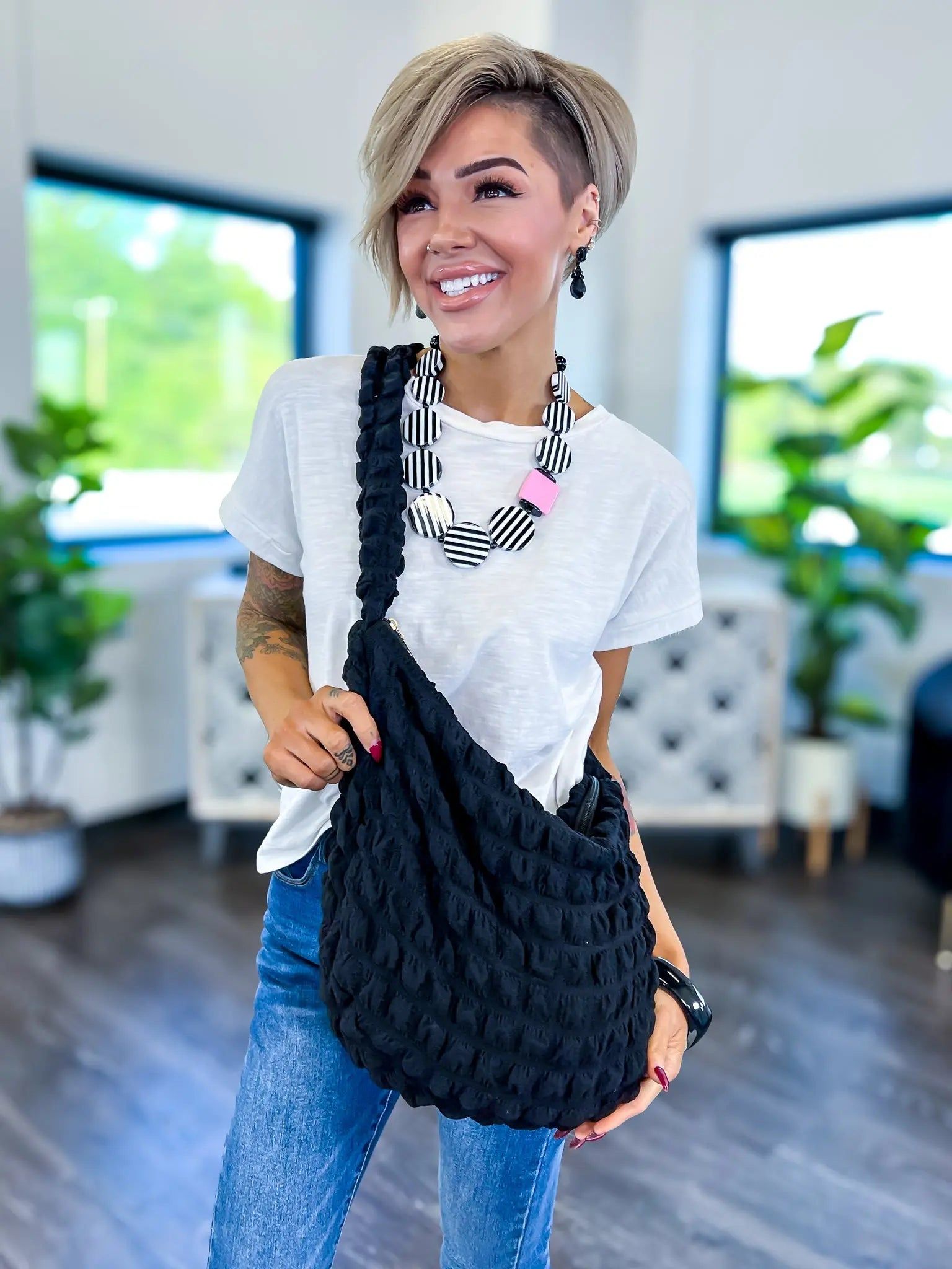 Black Fuzzy Shoulder Bag sold by ZZs product image thumbnail 5