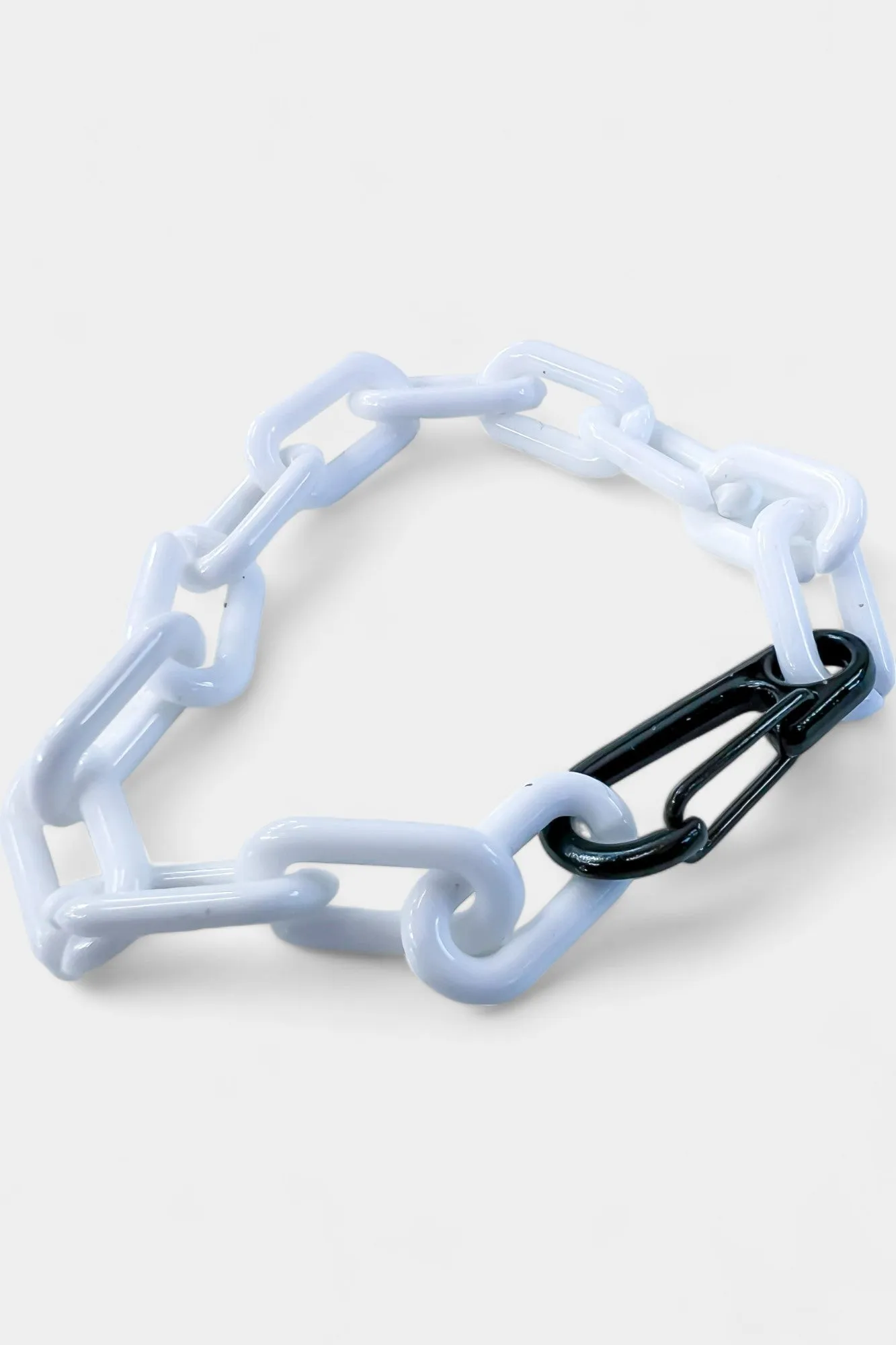 White Resin Link Bracelet sold by ZZs product image thumbnail 4