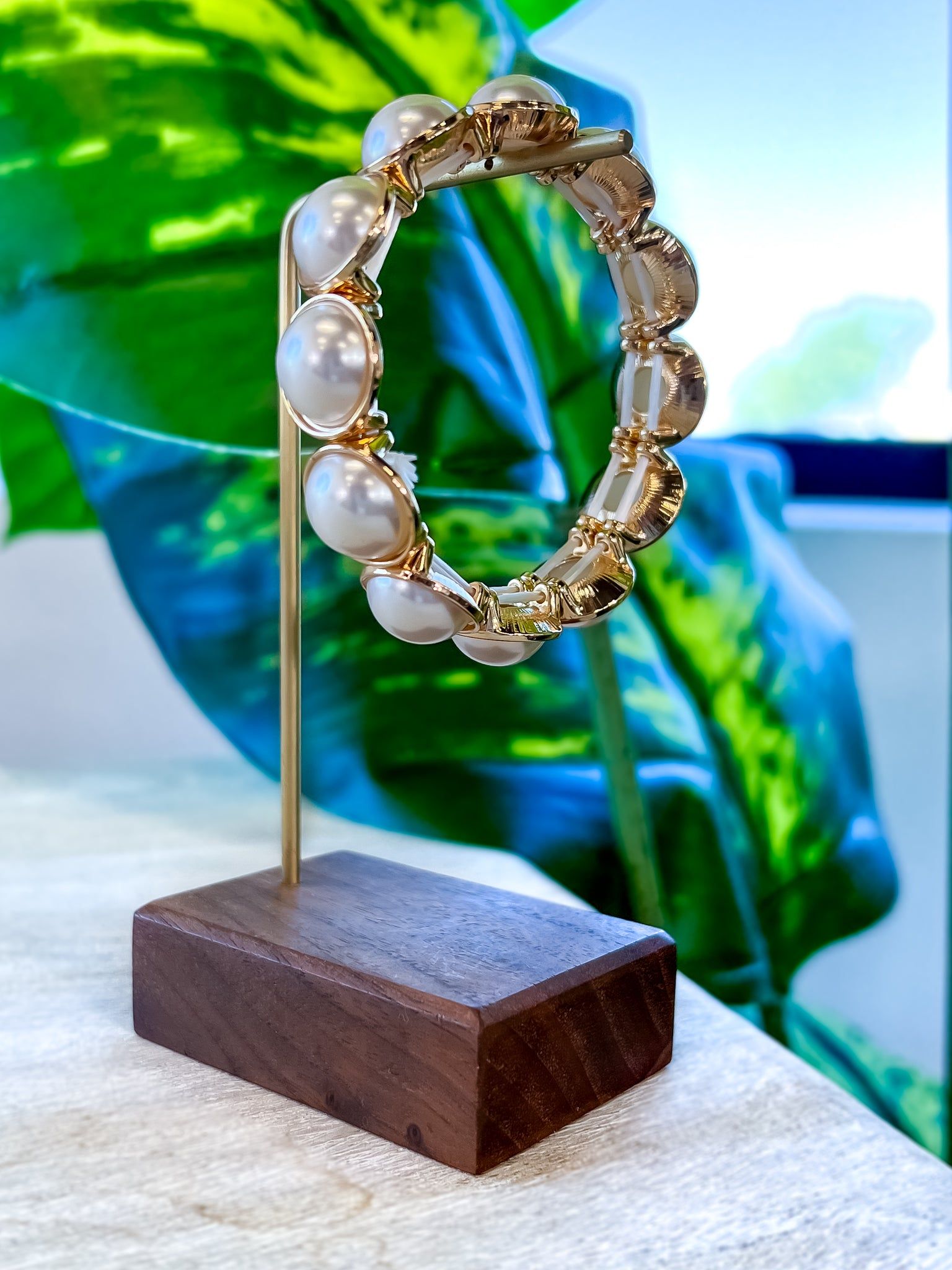 Gold Pearl Stretch Bracelet sold by ZZs product image thumbnail 3
