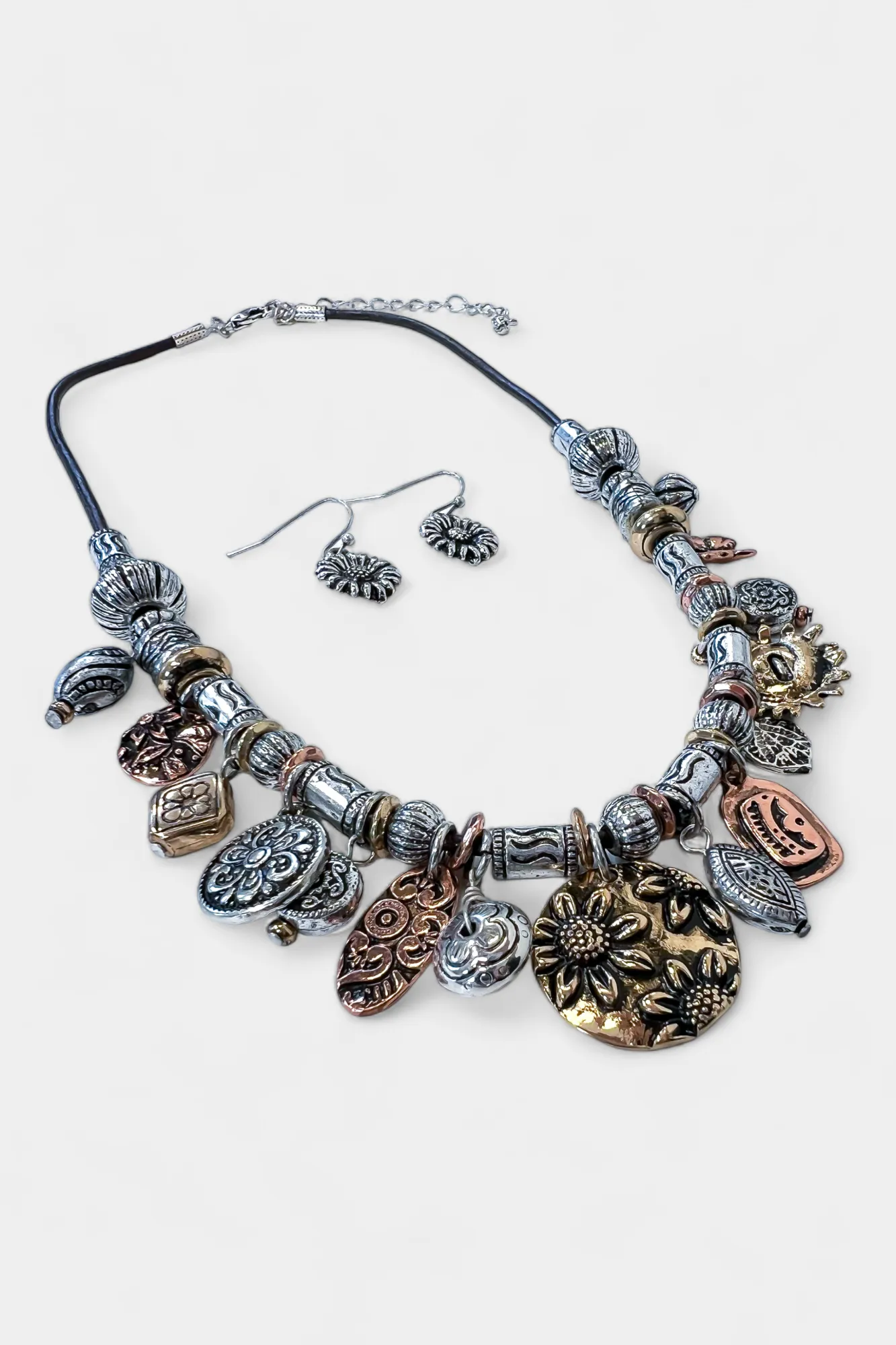 Antique Metal Sunflower Cluster Necklace sold by ZZs product image thumbnail 5