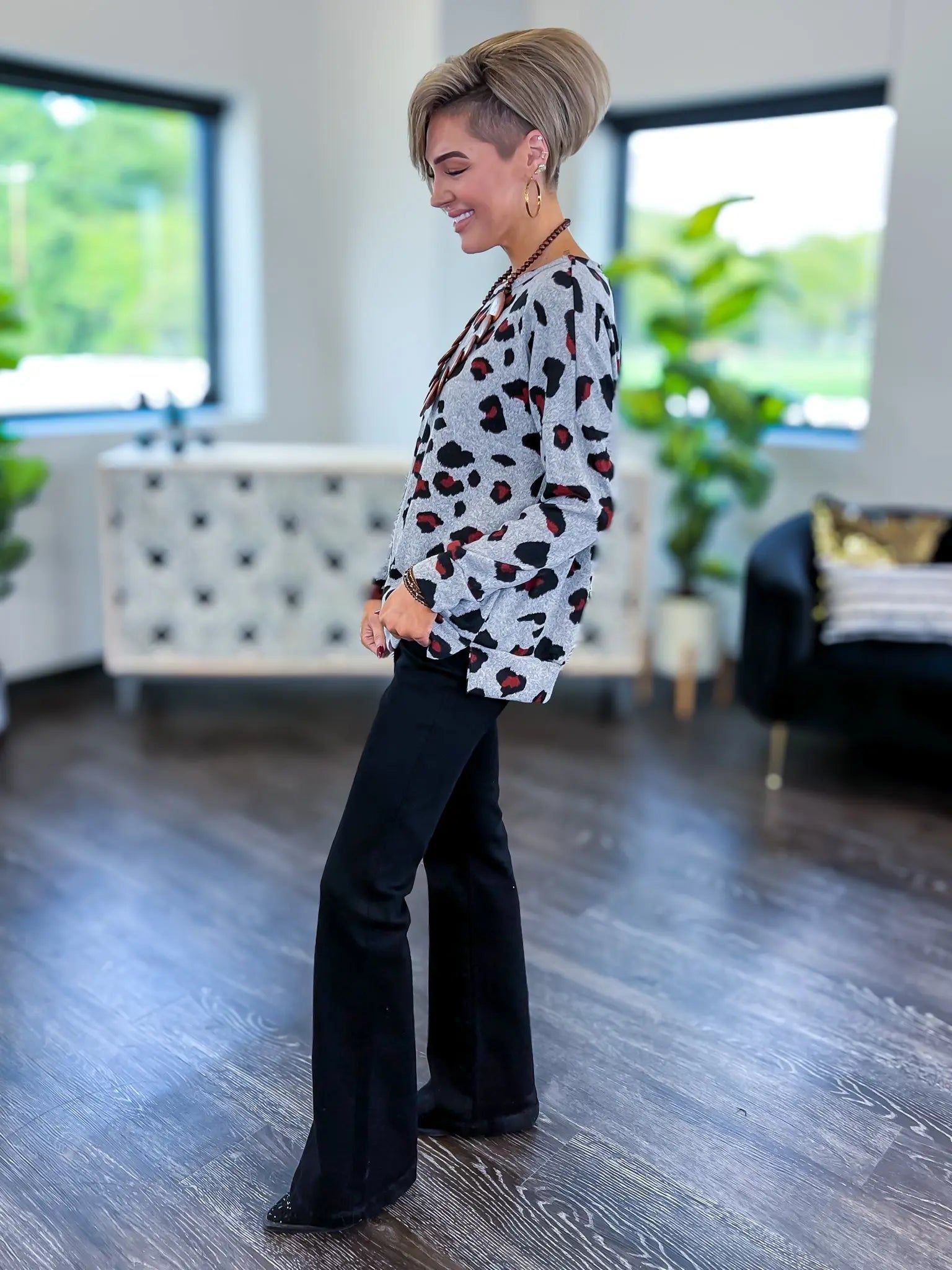 Grey Animal Weekender Top sold by ZZs product image thumbnail 6