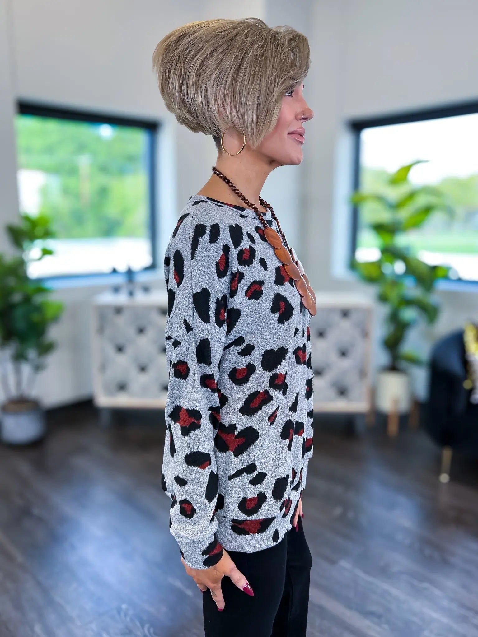 Grey Animal Weekender Top sold by ZZs product image thumbnail 4