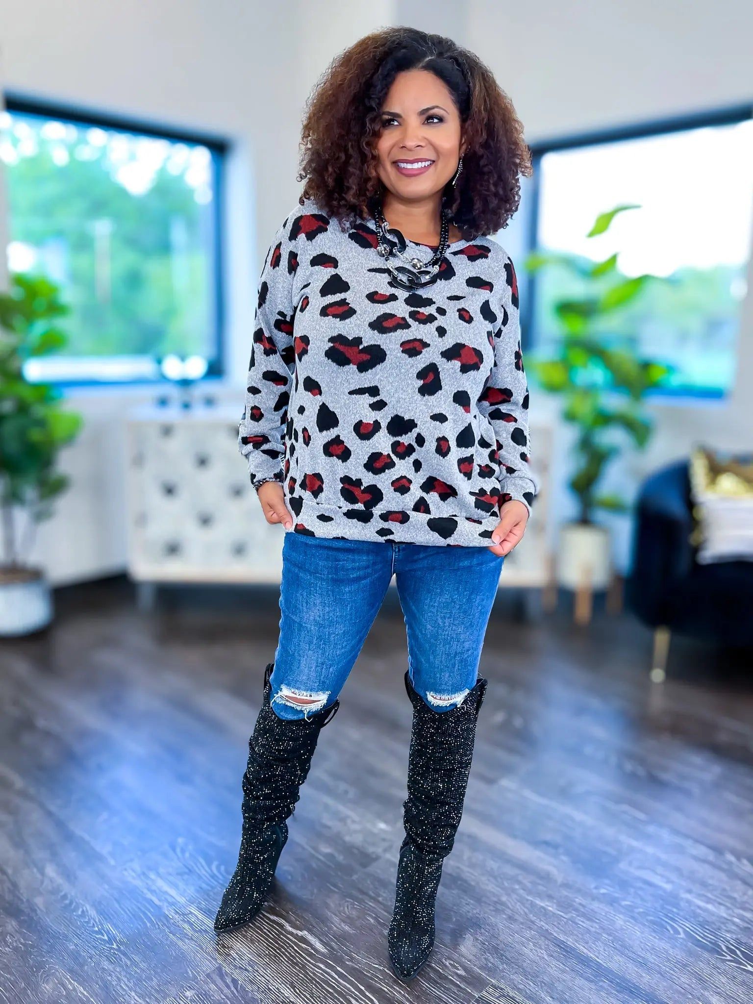 Grey Animal Weekender Top sold by ZZs product image thumbnail 2