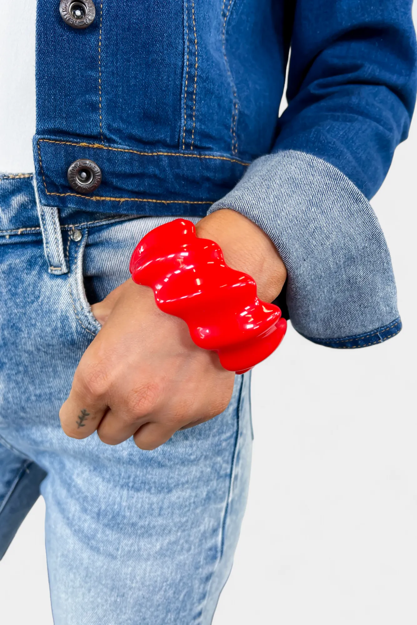 Wavy Bangle Bracelet sold by ZZs product image thumbnail 5