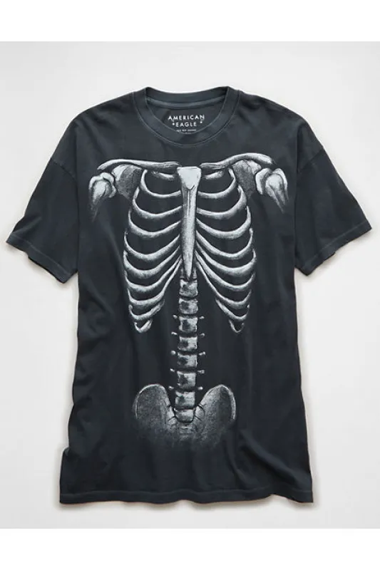 AE Oversized Halloween Graphic T-Shirt Women's Washed Black M sold by American Eagle