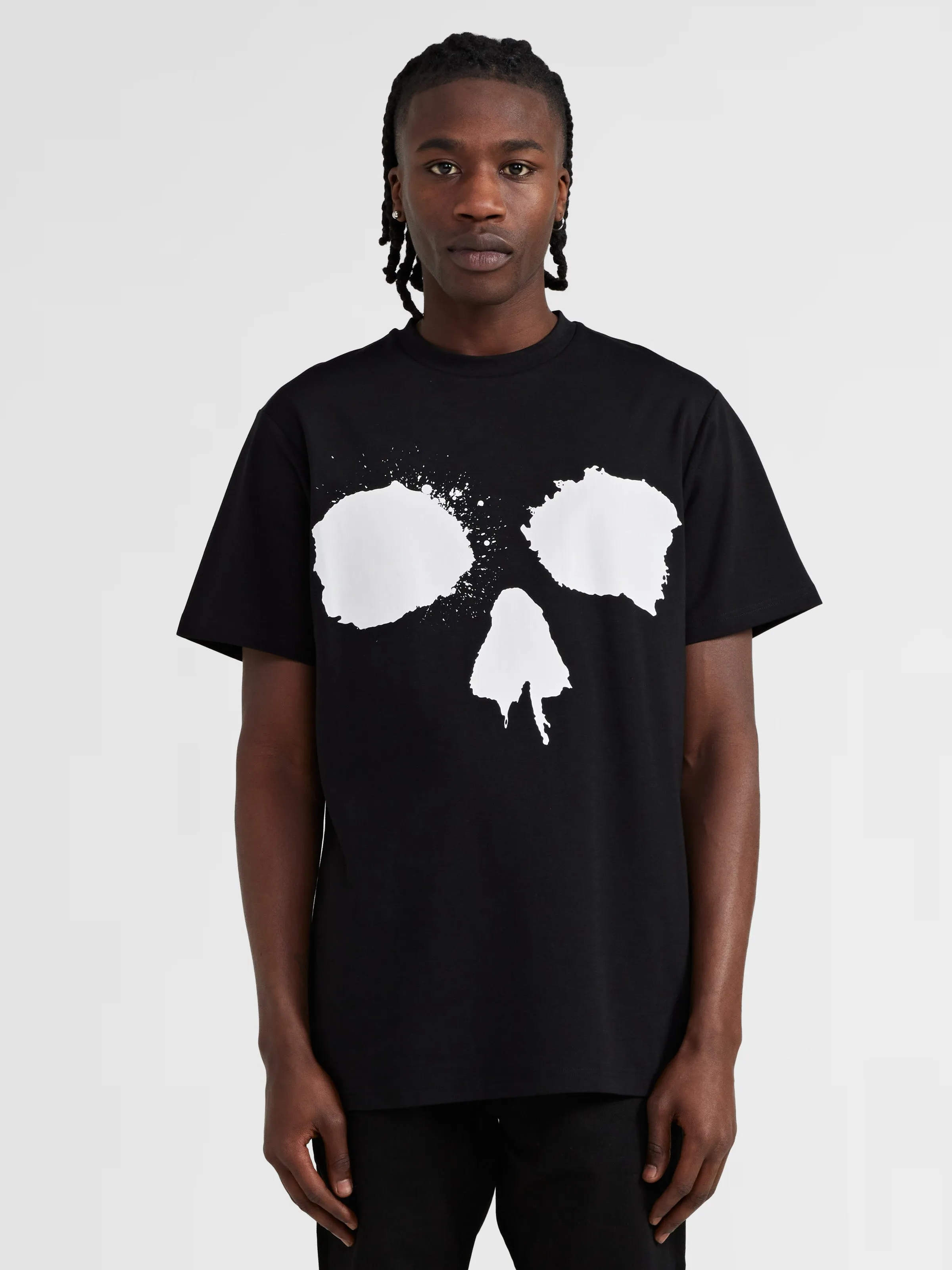 Graphic T-Shirt in Black sold by 424 product image thumbnail 2