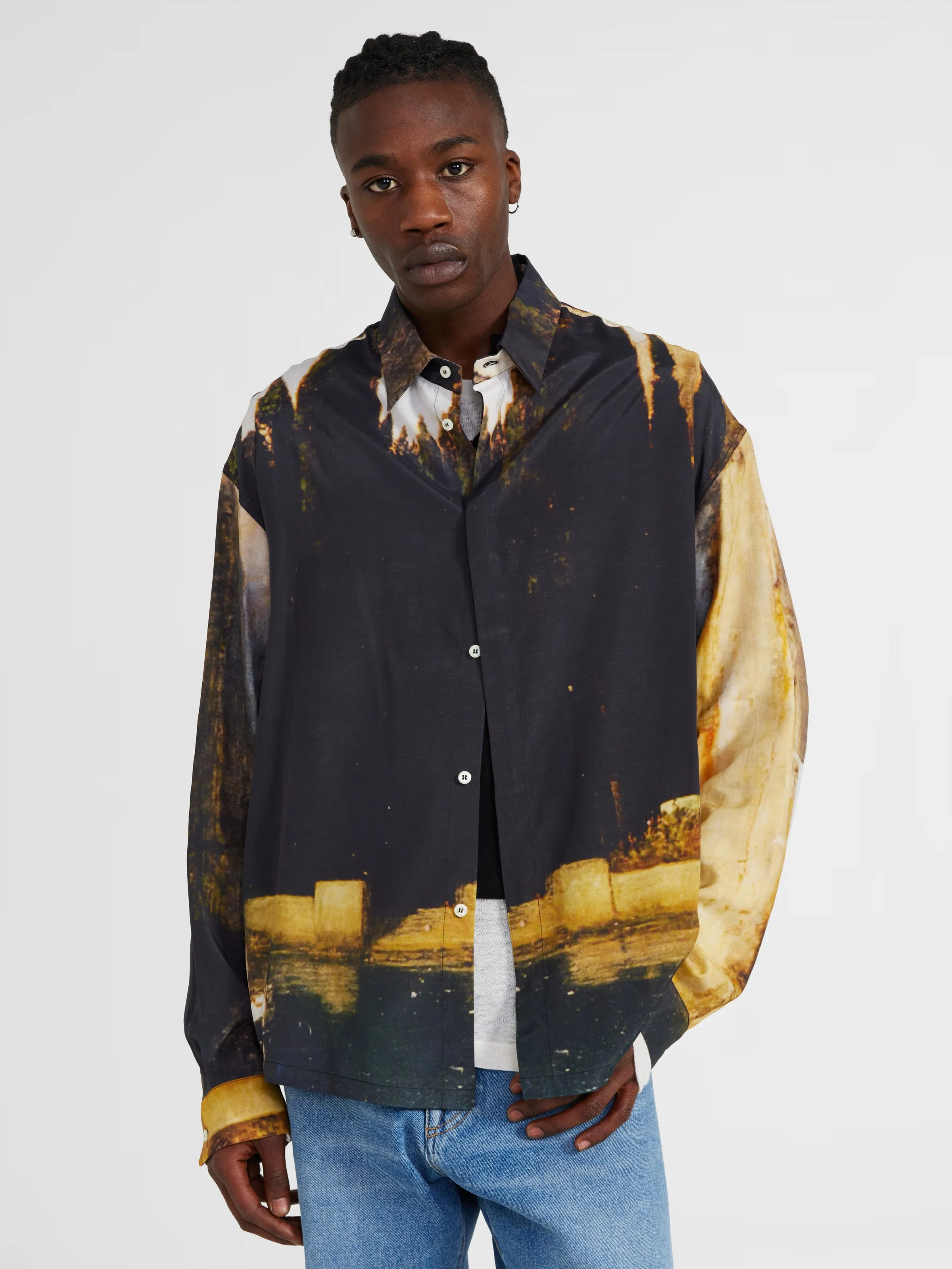 Printed Button-Up in Black sold by 424 product image thumbnail 2